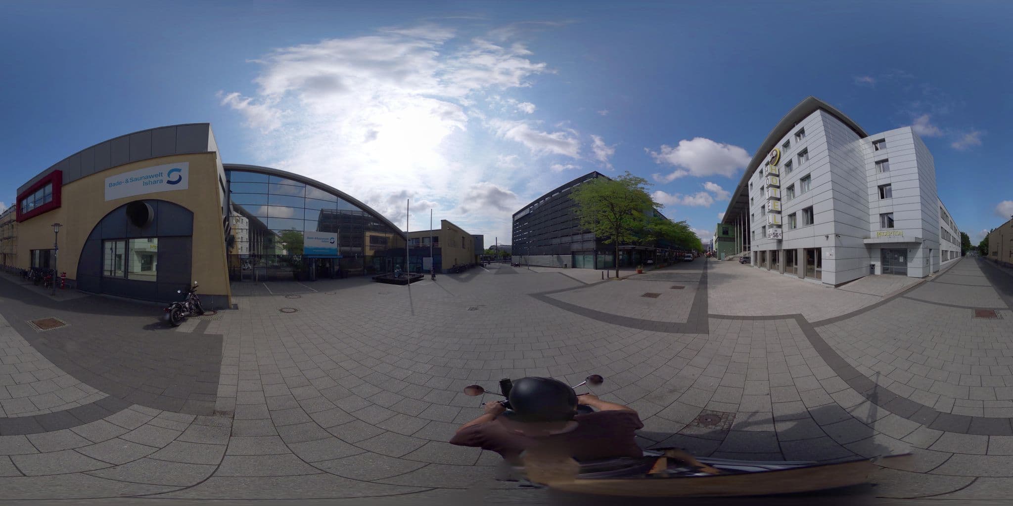 Street view near B&B HOTEL Bielefeld-City, Bielefeld — © flohoff (CC BY-SA · Mapillary)