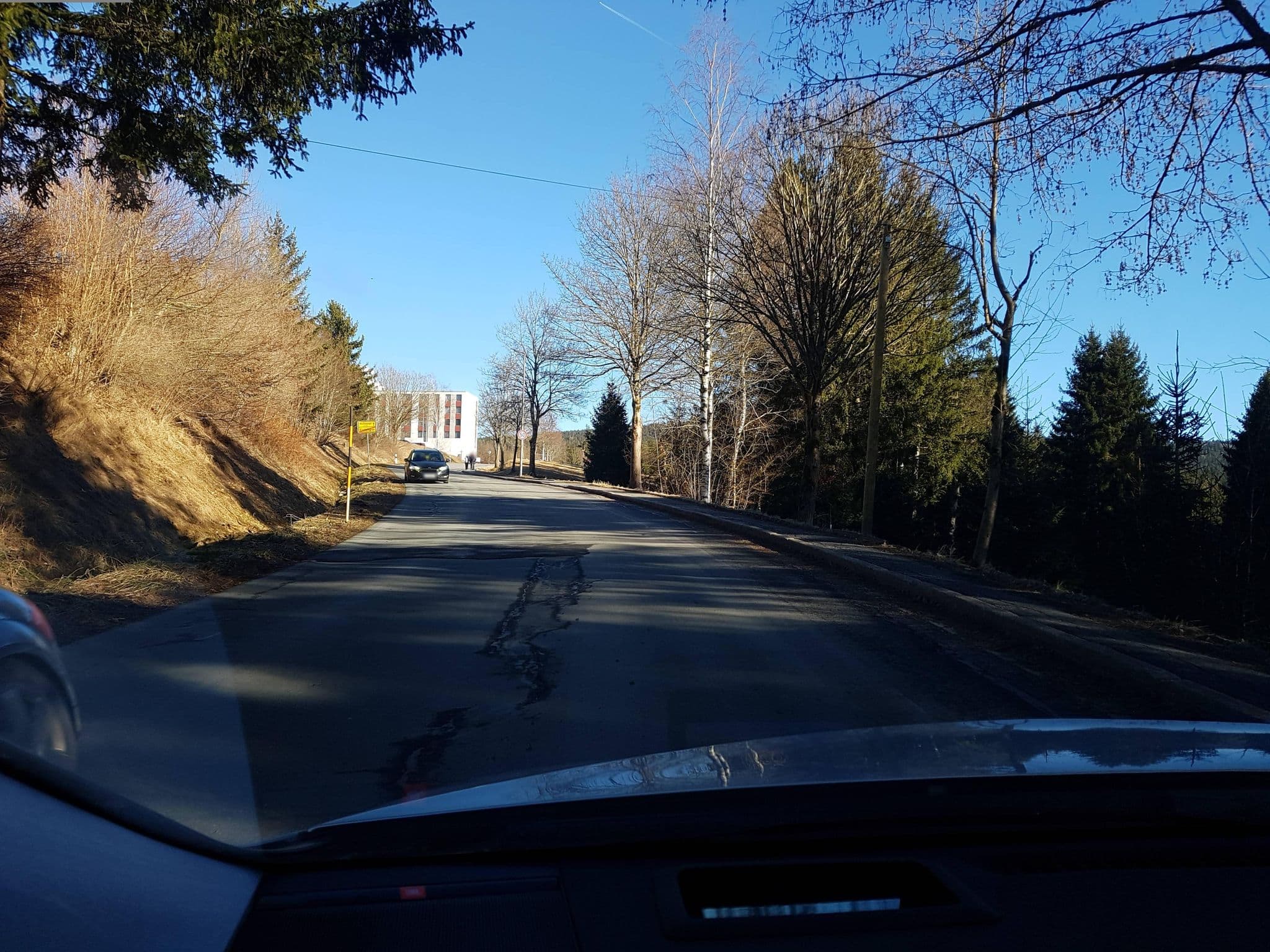 Street view near Gästehaus Sonneck, Bischofsgrün — © BerndGo64 (CC BY-SA · Mapillary)