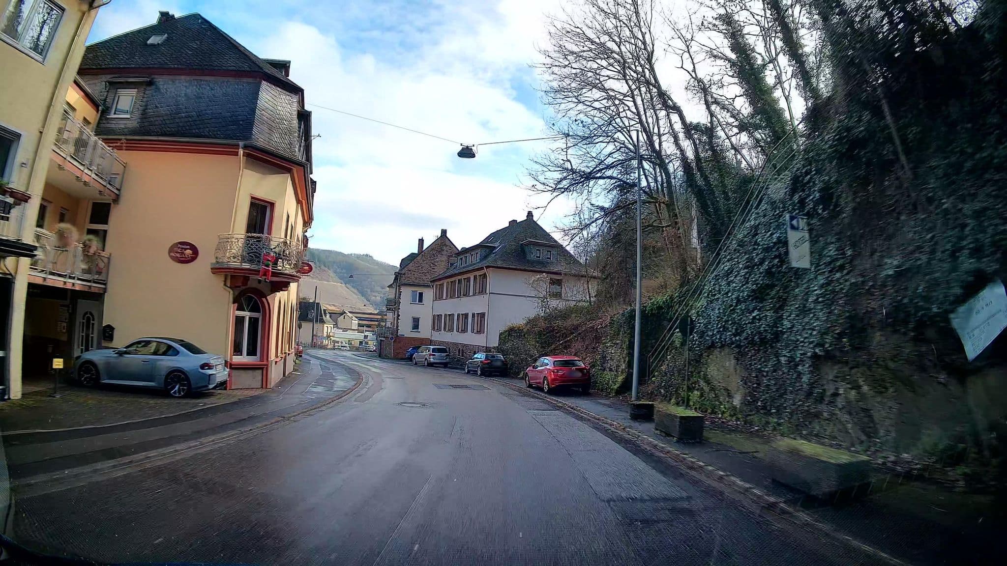 Street view near Hotel Holl Beyra, Cochem — © kalcaaro (CC BY-SA · Mapillary)