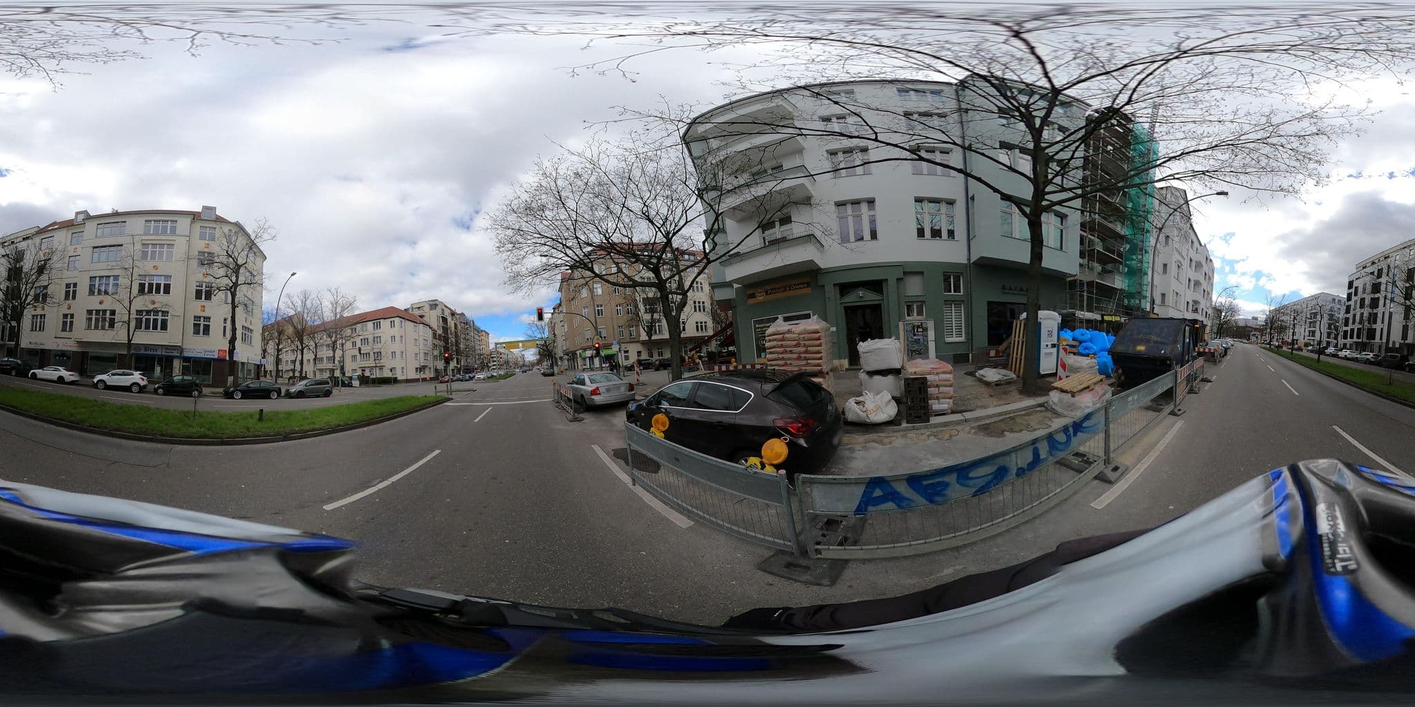 Street view near Provocateur Hotel, part of Sircle Collection, Halensee — © eserte (CC BY-SA · Mapillary)