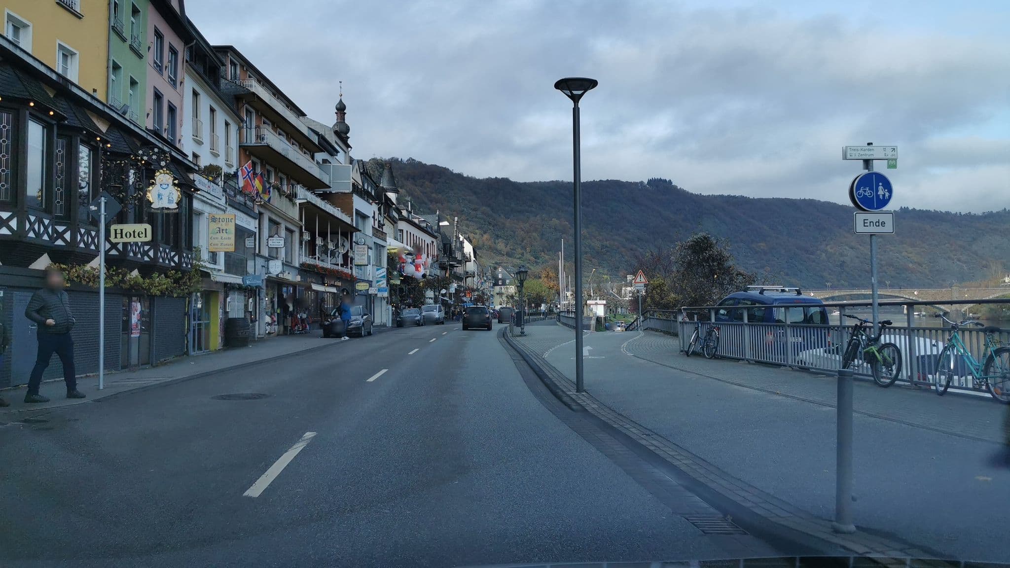 Street view near Pension Winnemuller, Cochem — © elle (CC BY-SA · Mapillary)