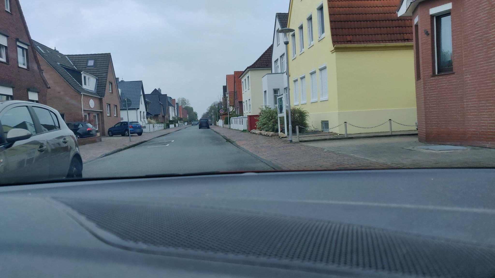 Street view near Pension Döser Strand, Cuxhaven