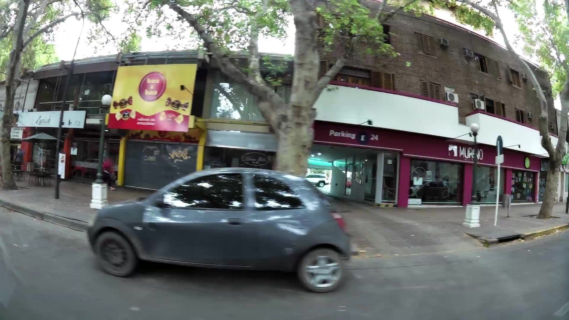 Street view near Murano Apart Hotel, Mendoza