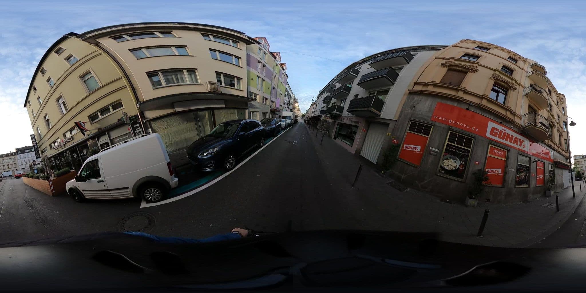 Street view near City Hotel Wiesbaden, Wiesbaden — © lagerkoller (CC BY-SA · Mapillary)