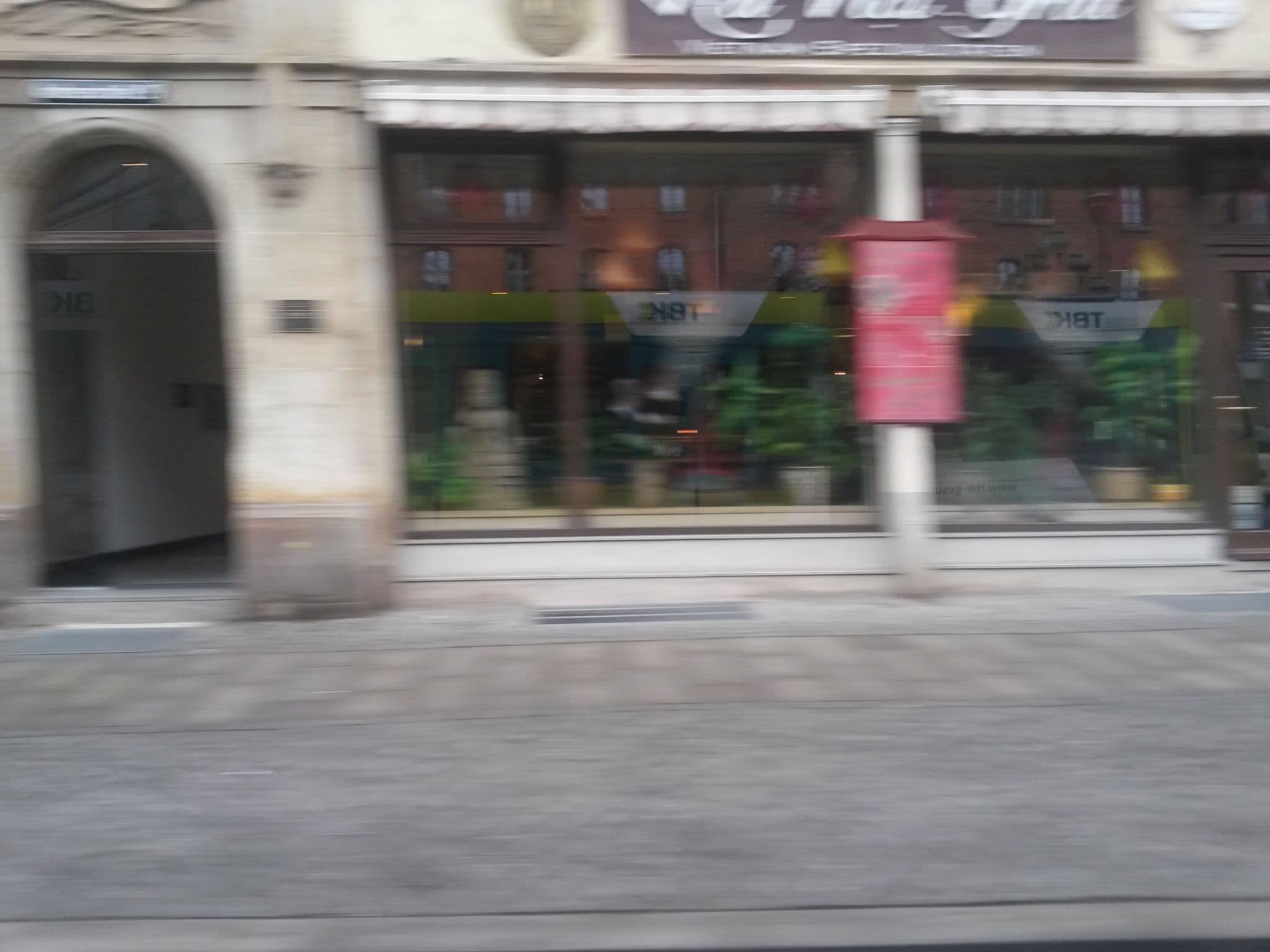 Street view near Hotel Garni „Am Domplatz“ Erfurt, Erfurt — © sennewald63 (CC BY-SA · Mapillary)