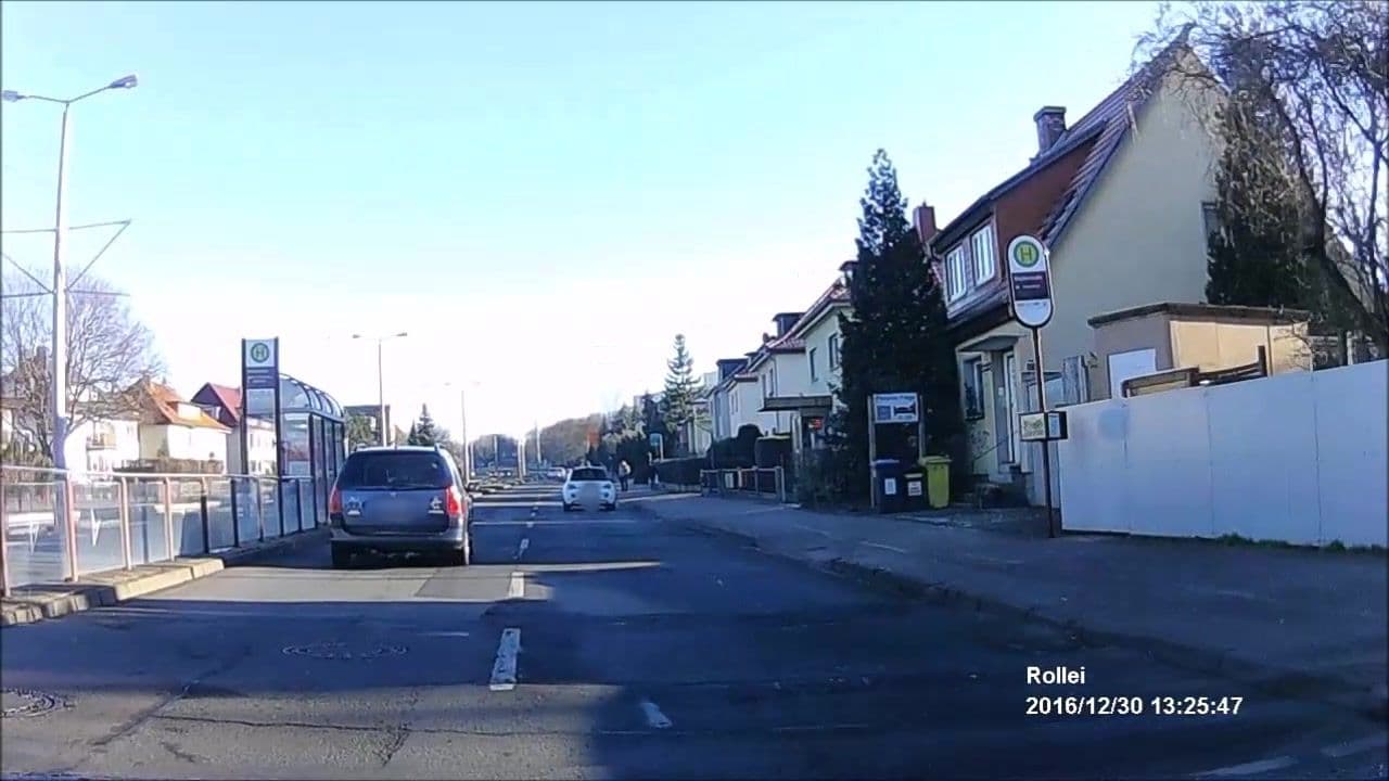 Street view near Pension Fiege, Erfurt — © sennewald63 (CC BY-SA · Mapillary)