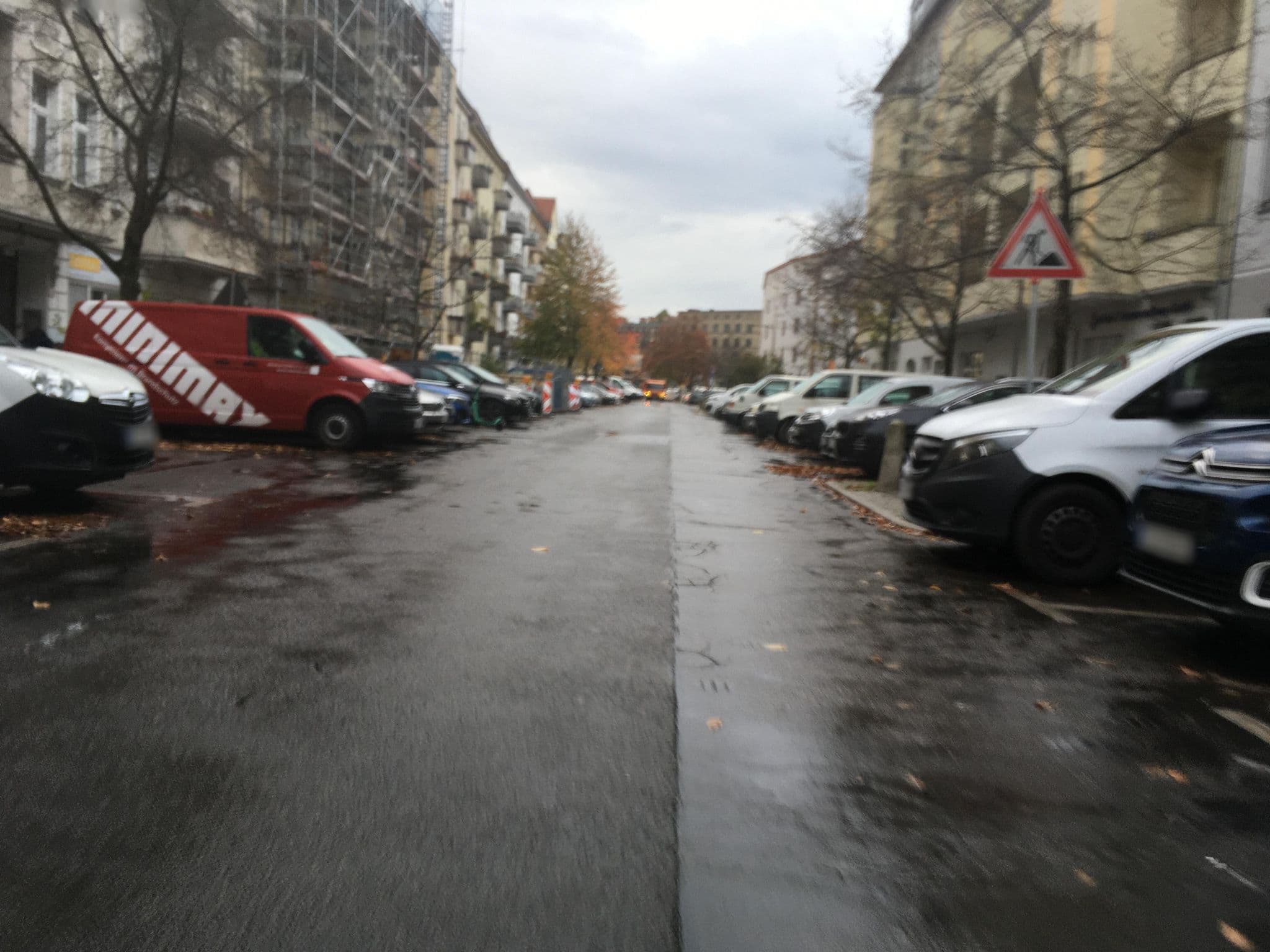Street view near Central Hostel Berlin, Prenzlauer Berg — © carlheinz (CC BY-SA · Mapillary)