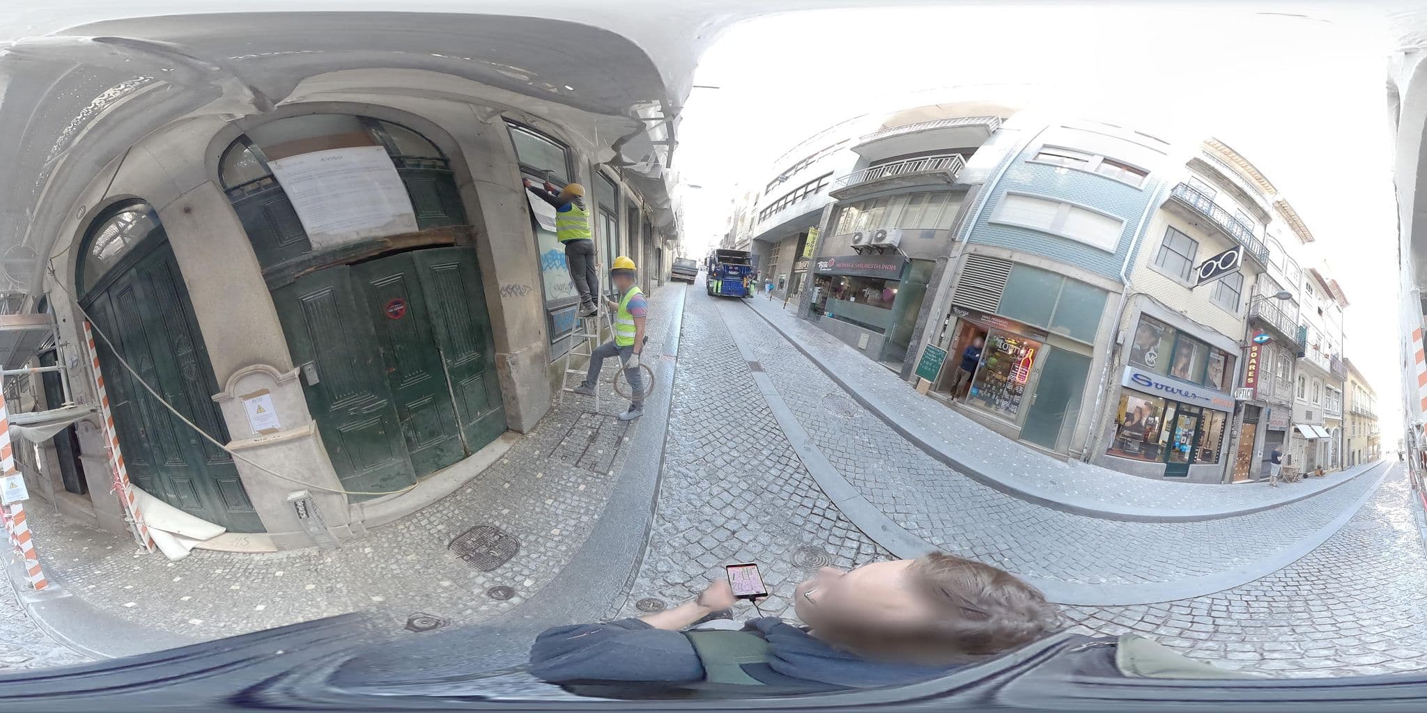 Street view near Hotel Internacional Porto, Porto