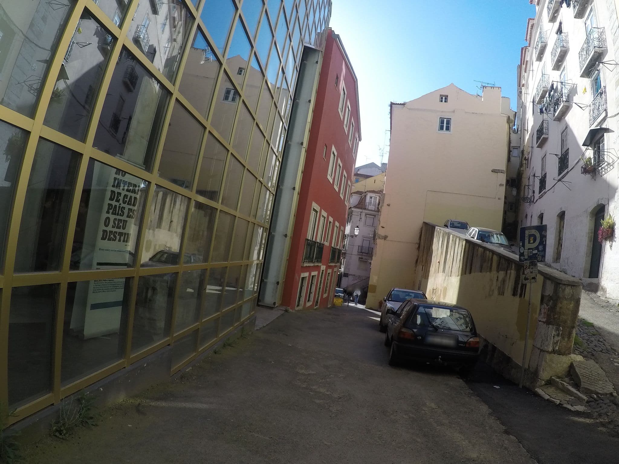 Street view near Hotel Riverside Alfama, Baixa — © chrisbeddow (CC BY-SA · Mapillary)