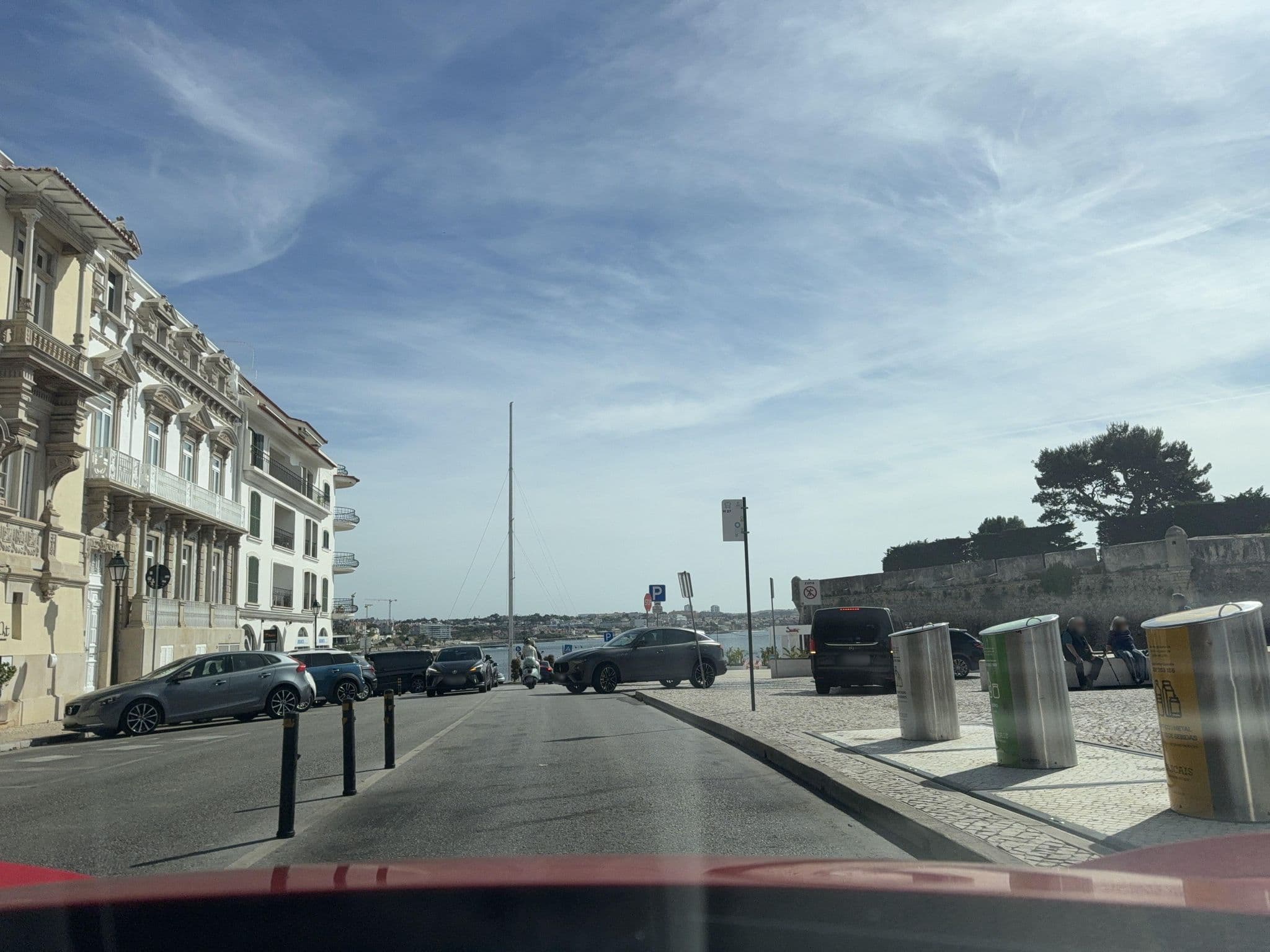 Street view near ARTSY Cascais, Cascais — © RSTQ (CC BY-SA · Mapillary)