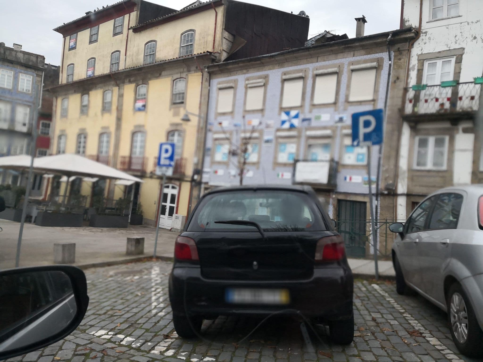 Street view near Domus 26 Guesthouse - B&B, Braga — © sanjorgepinho (CC BY-SA · Mapillary)