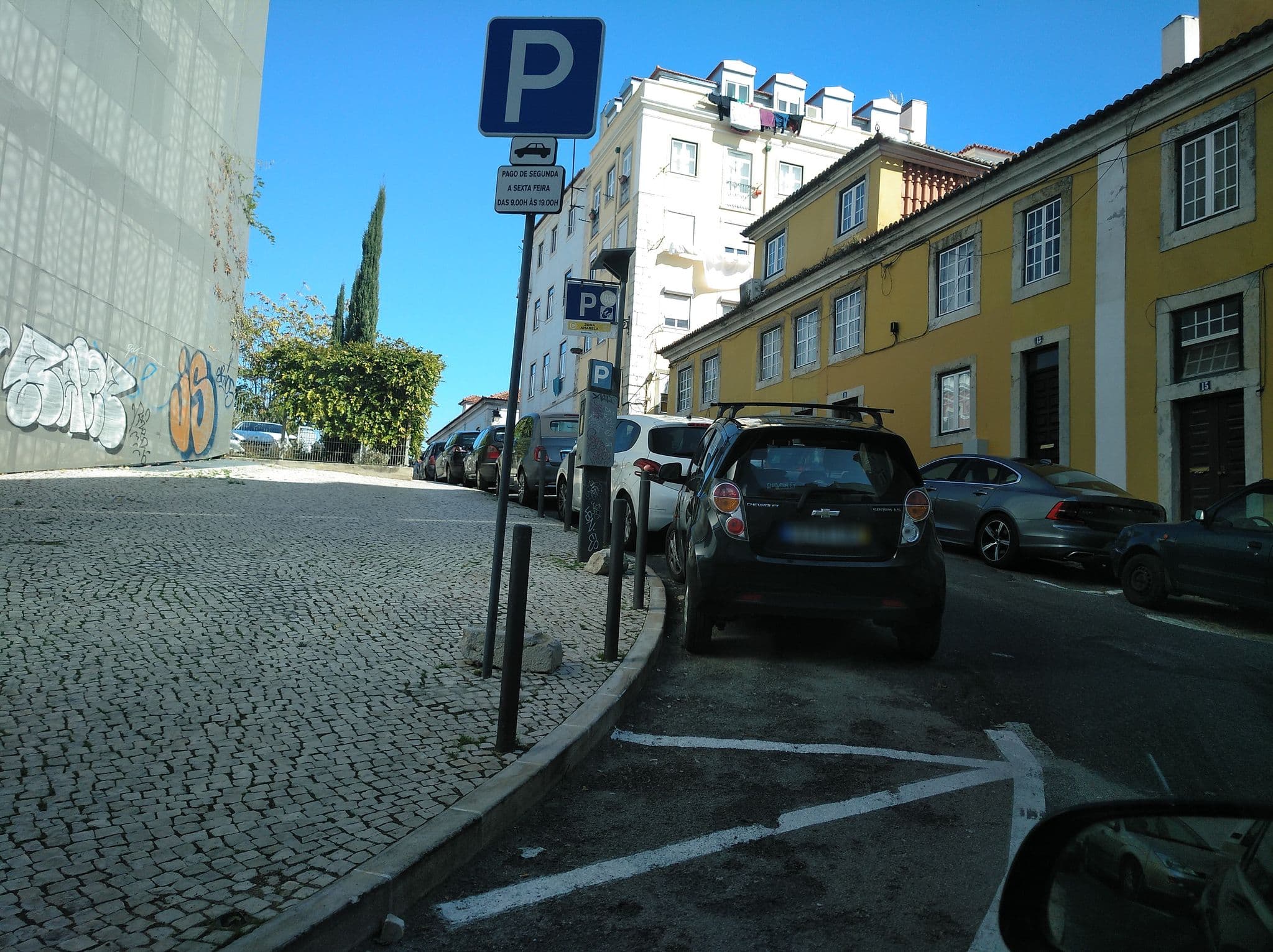 Street view near Torel Palace Lisbon - Luxury Boutique Hotel, Intendente — © filohipo (CC BY-SA · Mapillary)