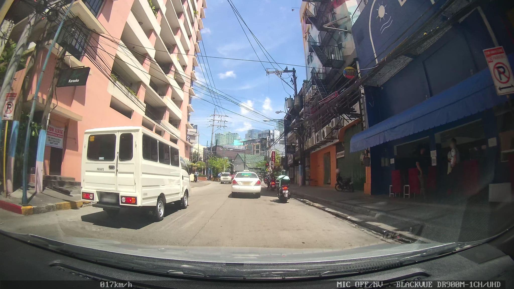 Street view near BUNK 5021 HOSTEL, Bel Air — © kaart_4 (CC BY-SA · Mapillary)