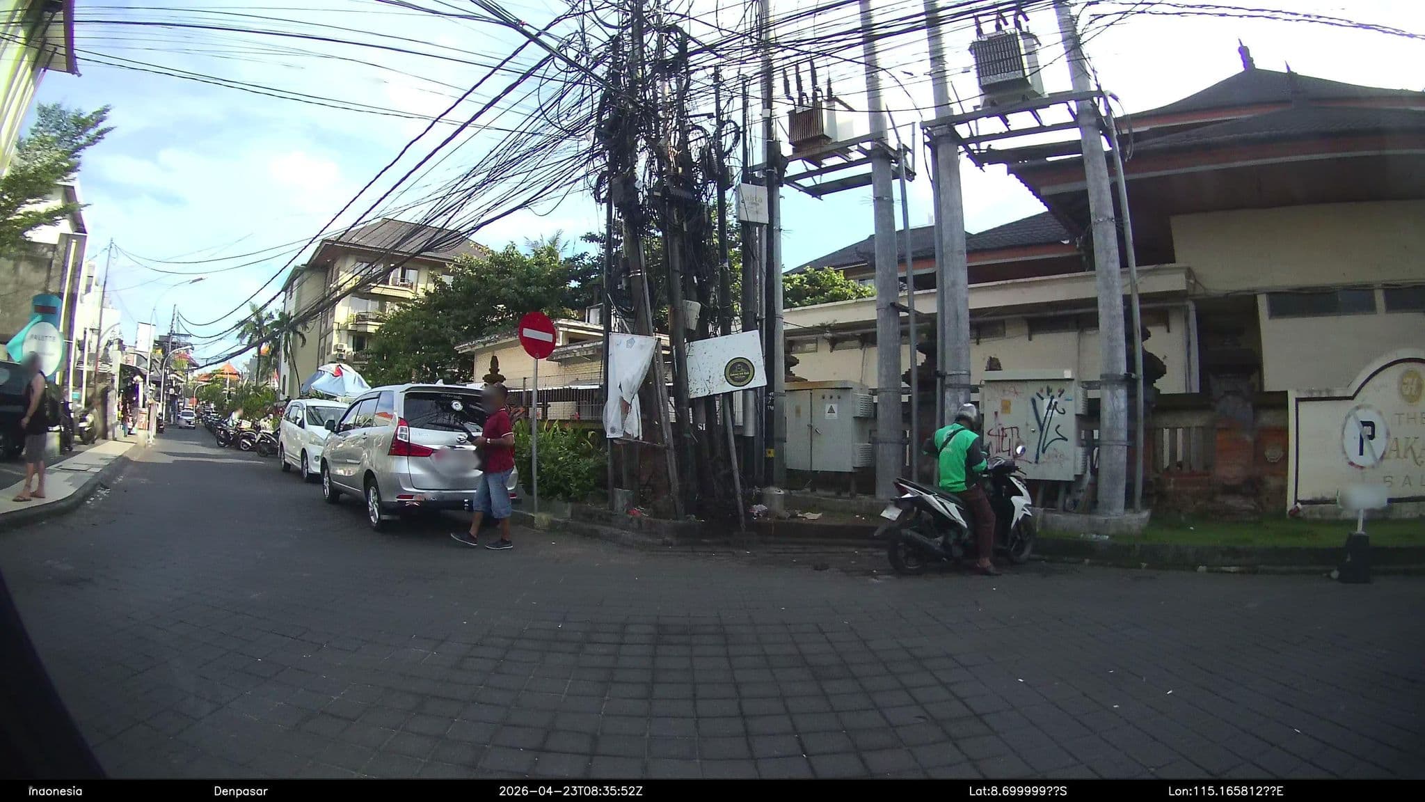 Street view near Beach Apartment inside Resort Walking Distance to the beach - One-Bedroom Apartment, Legian