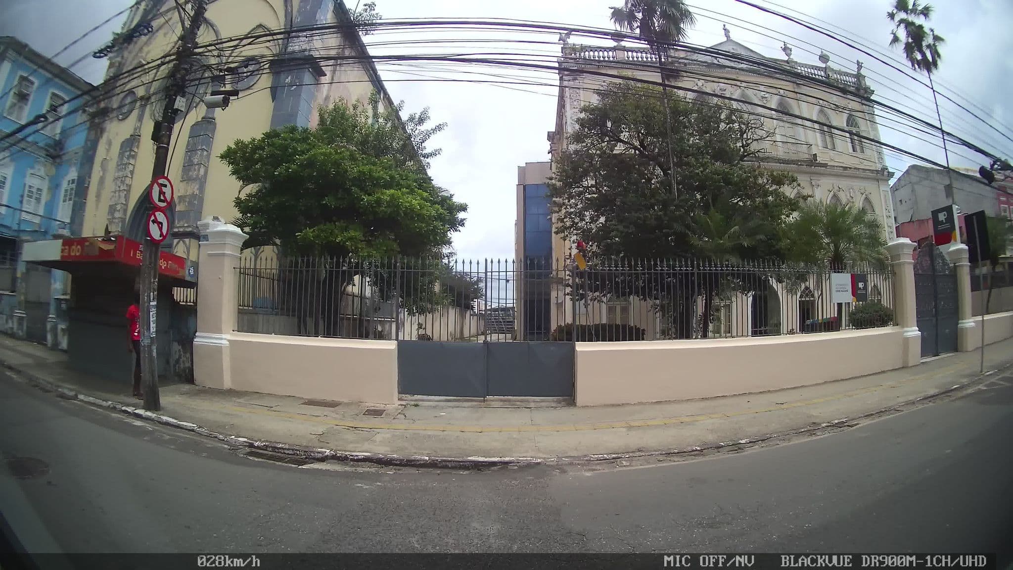 Street view near Hostel Casarão Nazaré - Pertinho da Fonte Nova, Salvador — © kaart_2 (CC BY-SA · Mapillary)