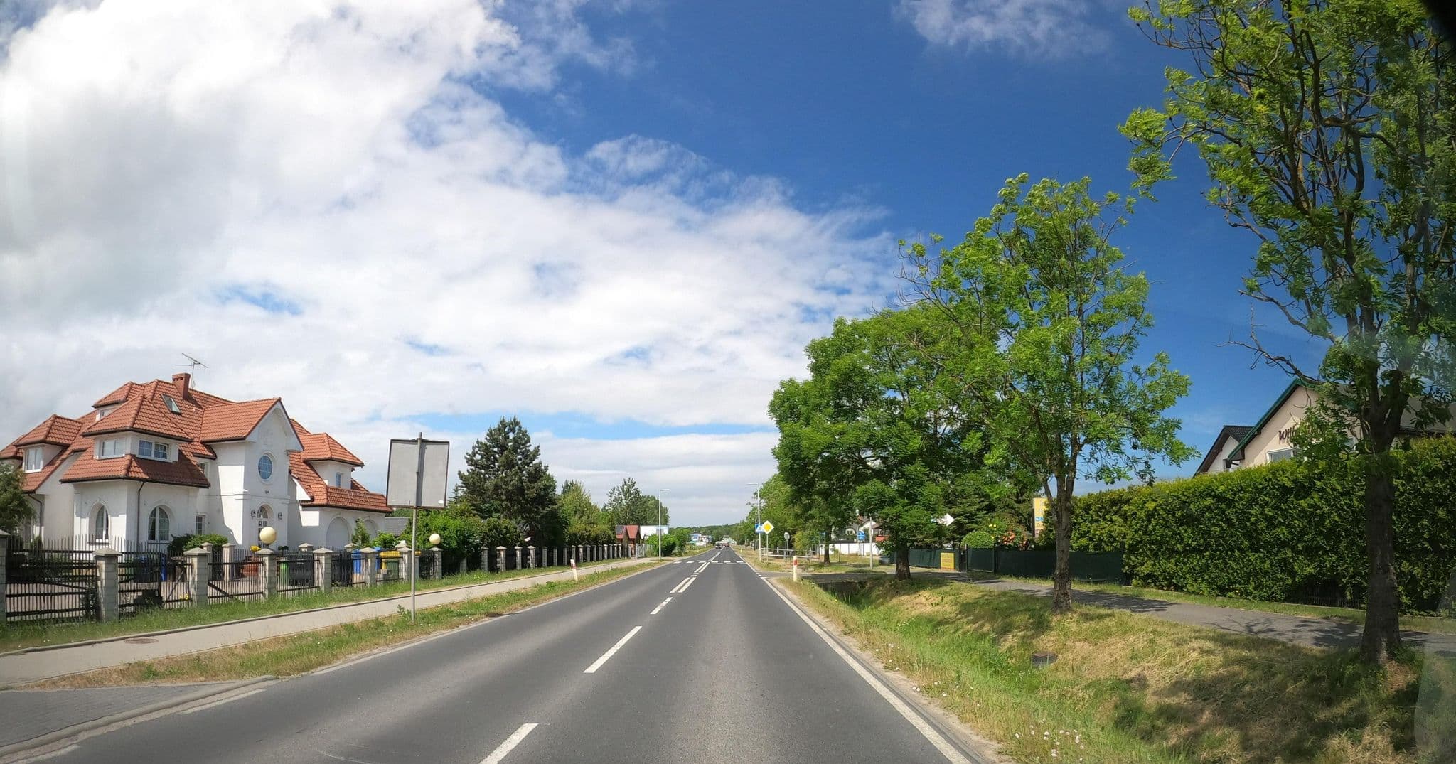 Street view near Noclegi Pokoje Mielno Mister, Mielno — © masterofnoroad (CC BY-SA · Mapillary)