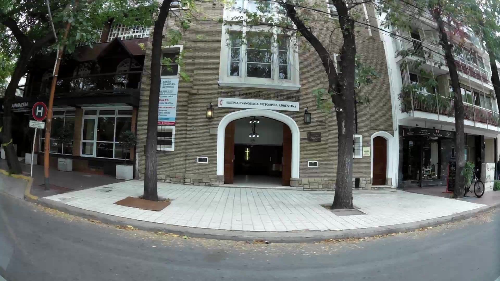 Street view near Hotel San Martin de Mendoza, Mendoza