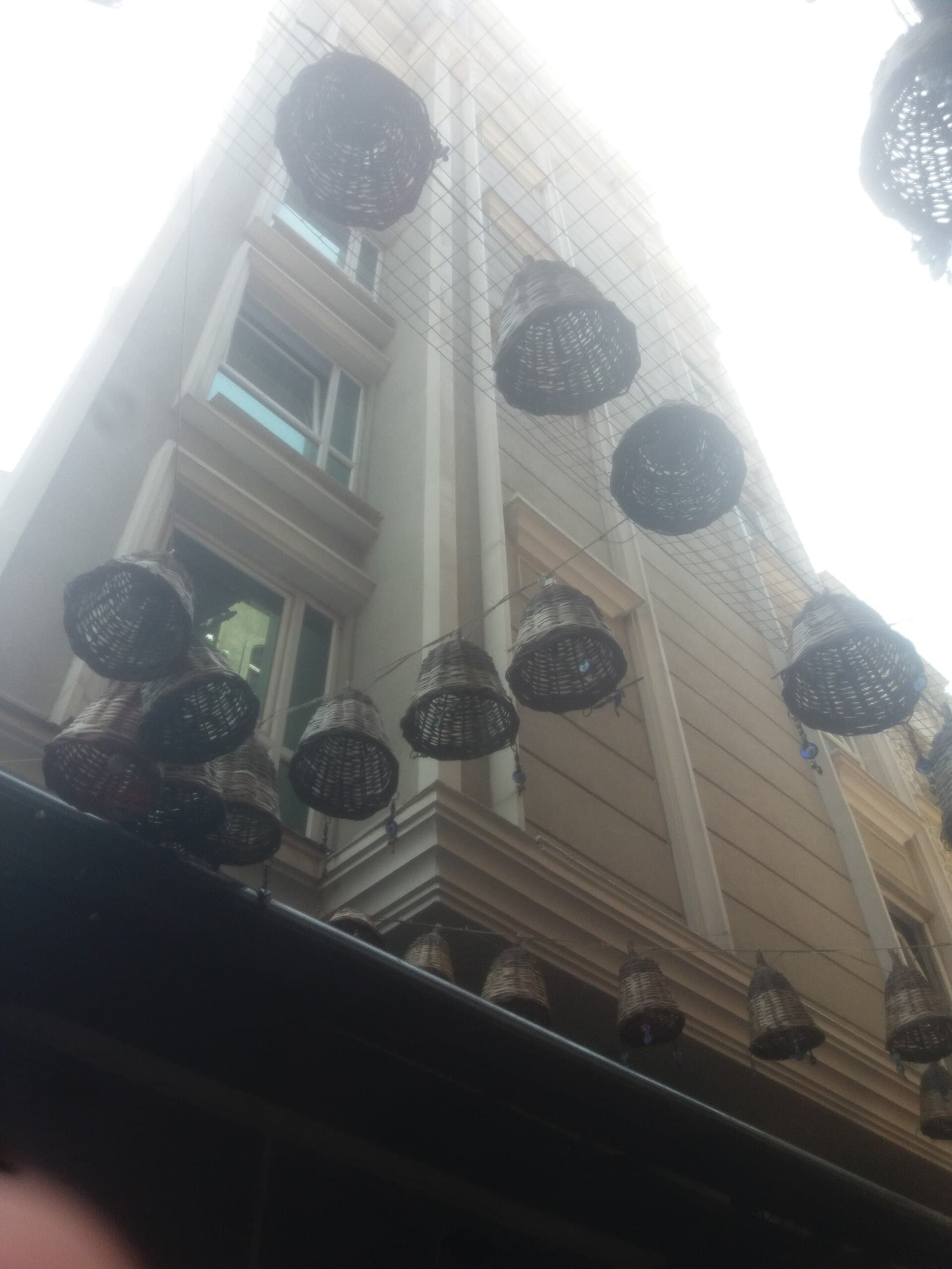 Glamour Hotel İstanbul Sirkeci (via Wikimedia Commons, CC0)