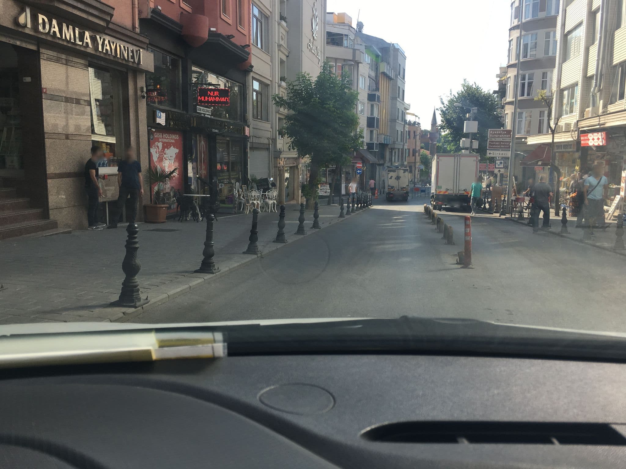 Street view near Arden City Hotel, Sultanahmet