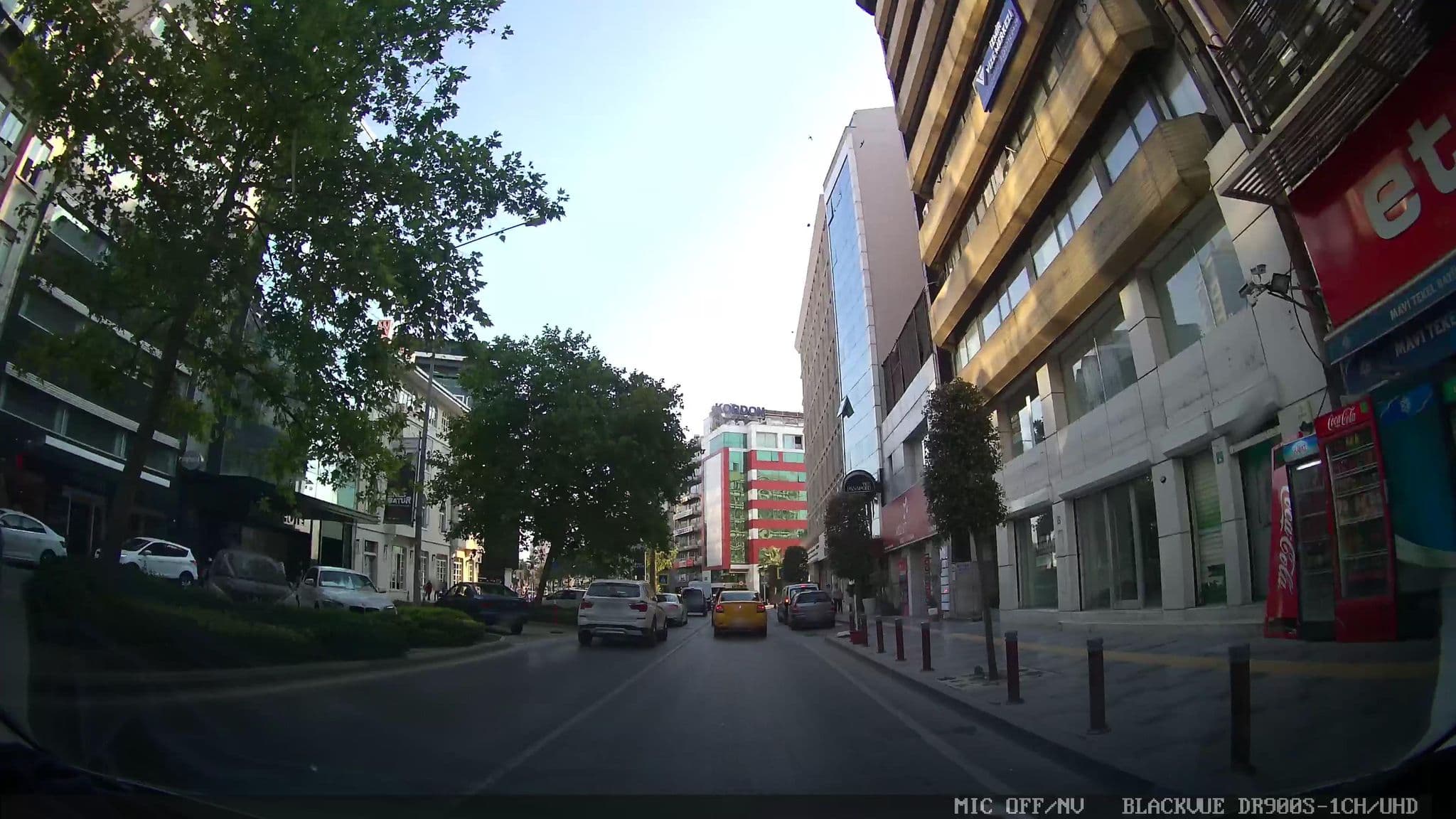 Street view near My Hotel, İzmir — © asturksever (CC BY-SA · Mapillary)