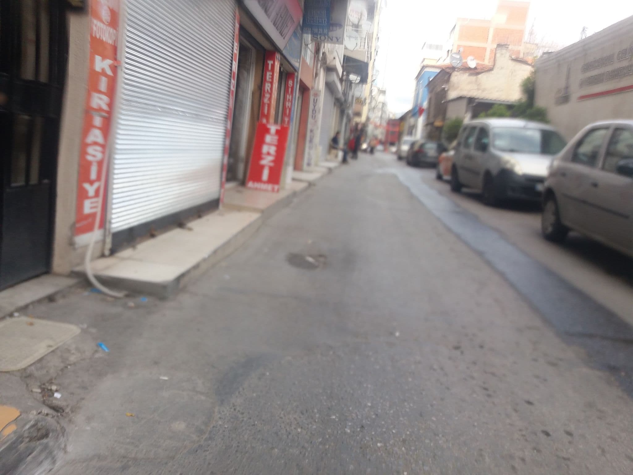 Street view near Laguna Hotel & Hostel, İzmir — © nikolovskin (CC BY-SA · Mapillary)