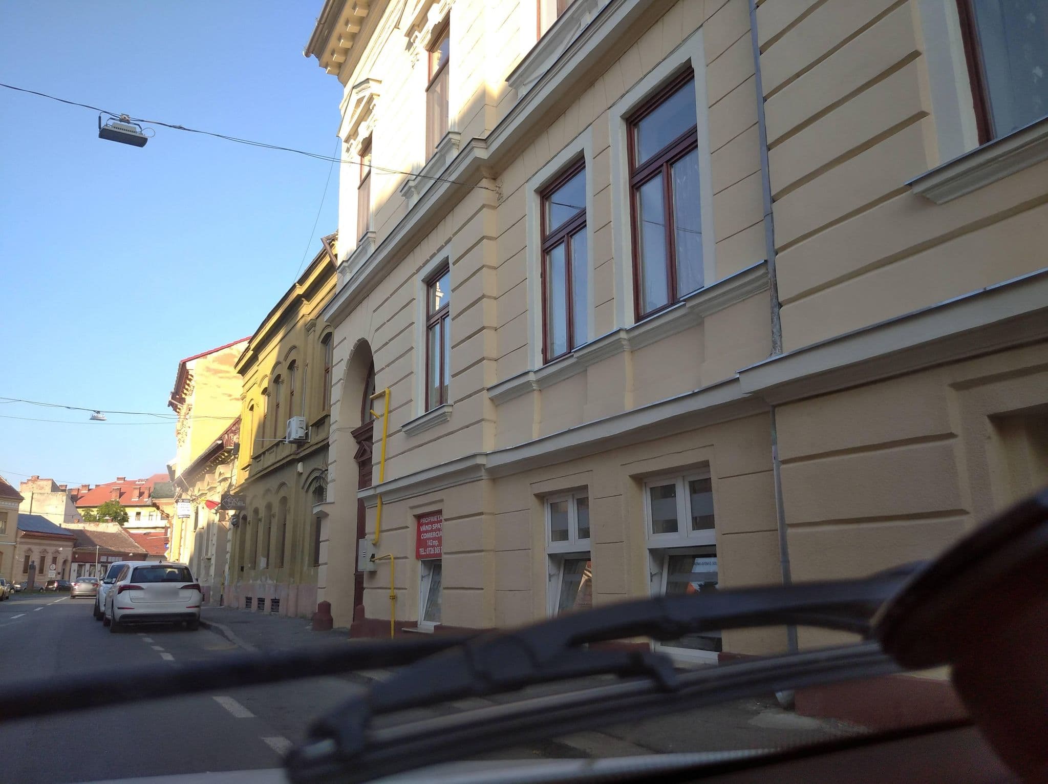 Street view near Hostel King, Arad — © grozsa11 (CC BY-SA · Mapillary)
