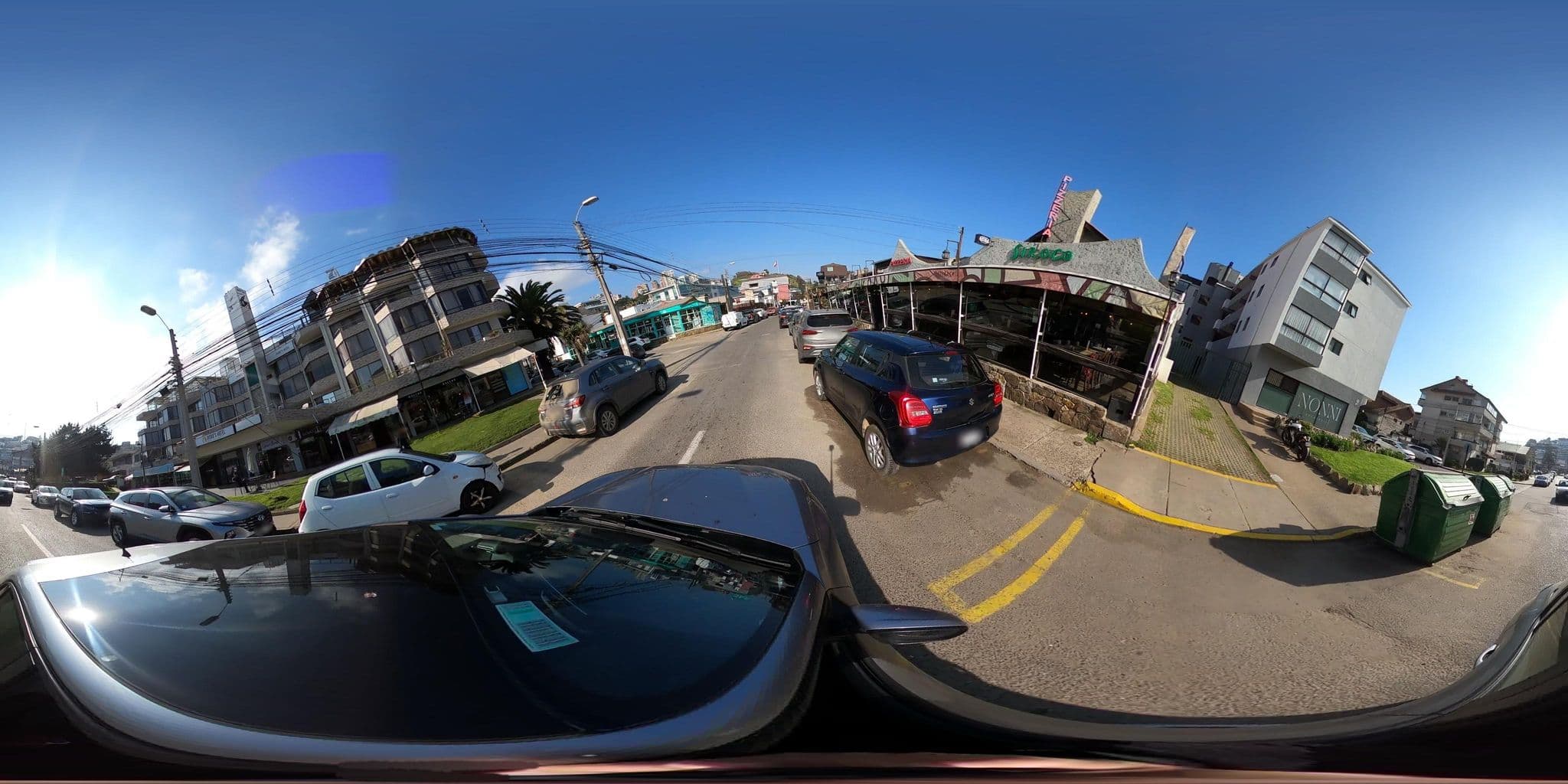 Street view near Mahia Beach Hotel, Viña del Mar — © DNC (CC BY-SA · Mapillary)