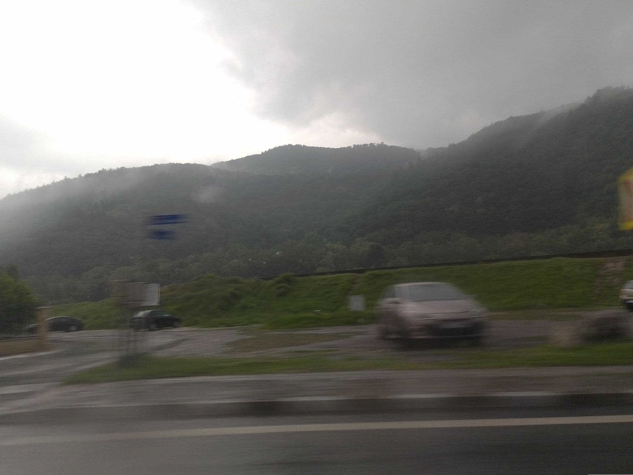 Street view near Hotel Căliman, Jiblea Veche — © Cvrabioi (CC BY-SA · Mapillary)