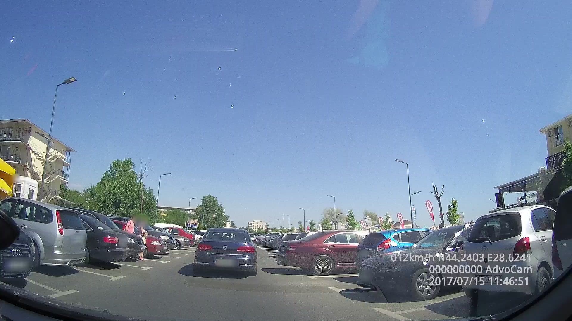 Street view near Hotel Ten Mamaia, Palazu Mare