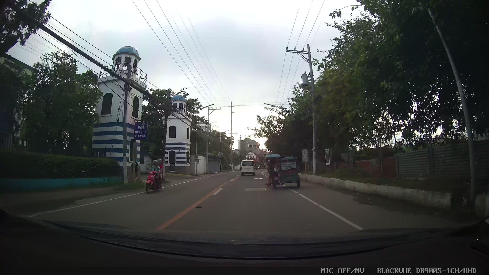 Street view near EGI Resort and Hotel, Lapu-Lapu City — © Kaart---FRONT (CC BY-SA · Mapillary)