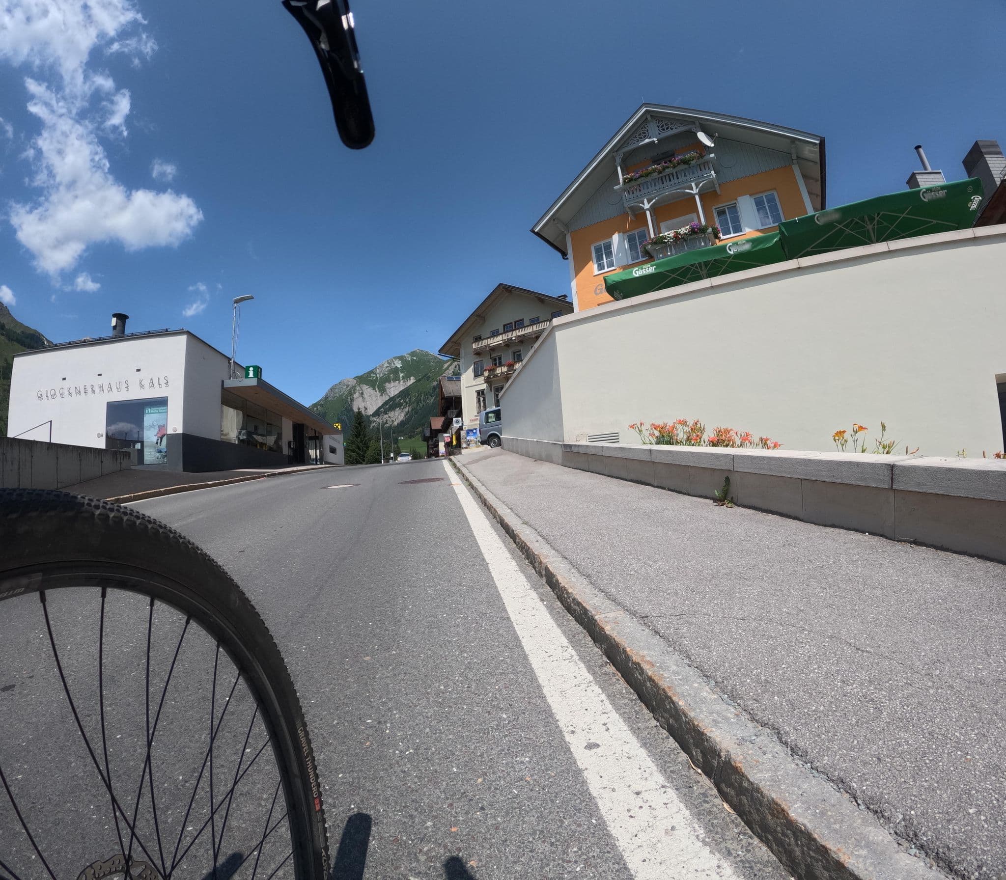Street view near Gasthof Ködnitzhof, Matrei in Osttirol — © magonreal (CC BY-SA · Mapillary)