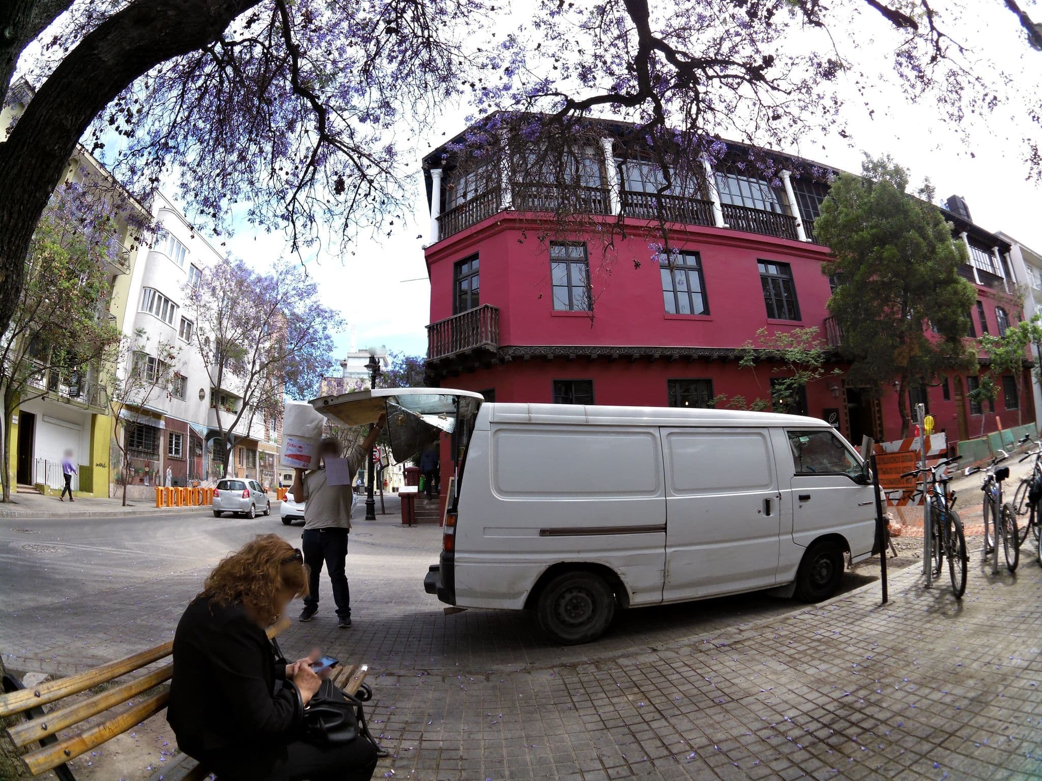 Street view near Mela Blue, Santiago