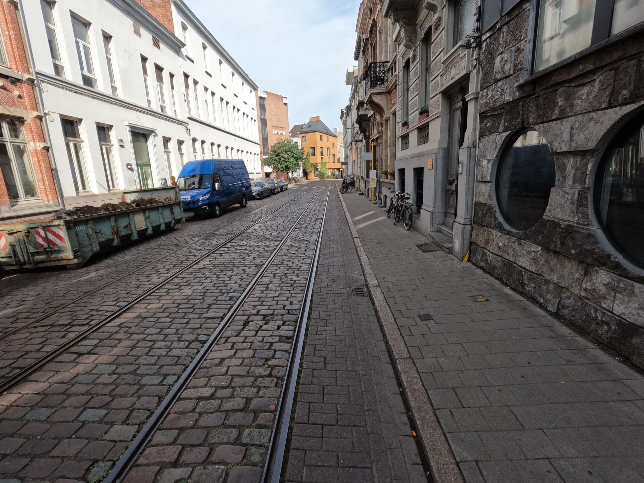 Street view near The Welcome House, Borgerhout — © koninklijke (CC BY-SA · Mapillary)