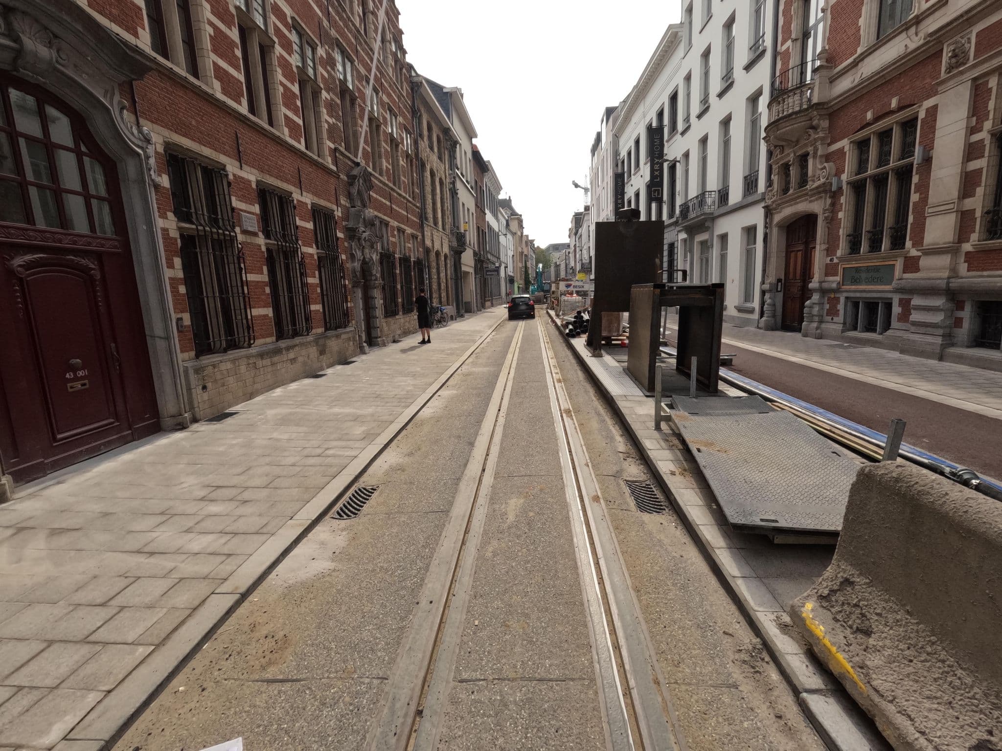 Street view near De Gulden Poorte, a LXRYHOME Hotel Collection, Antwerp — © koninklijke (CC BY-SA · Mapillary)