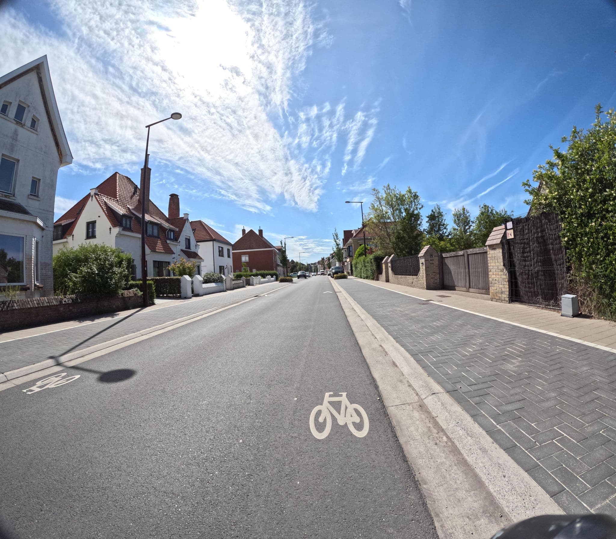Street view near Zonneweelde, De Haan — © filipc (CC BY-SA · Mapillary)
