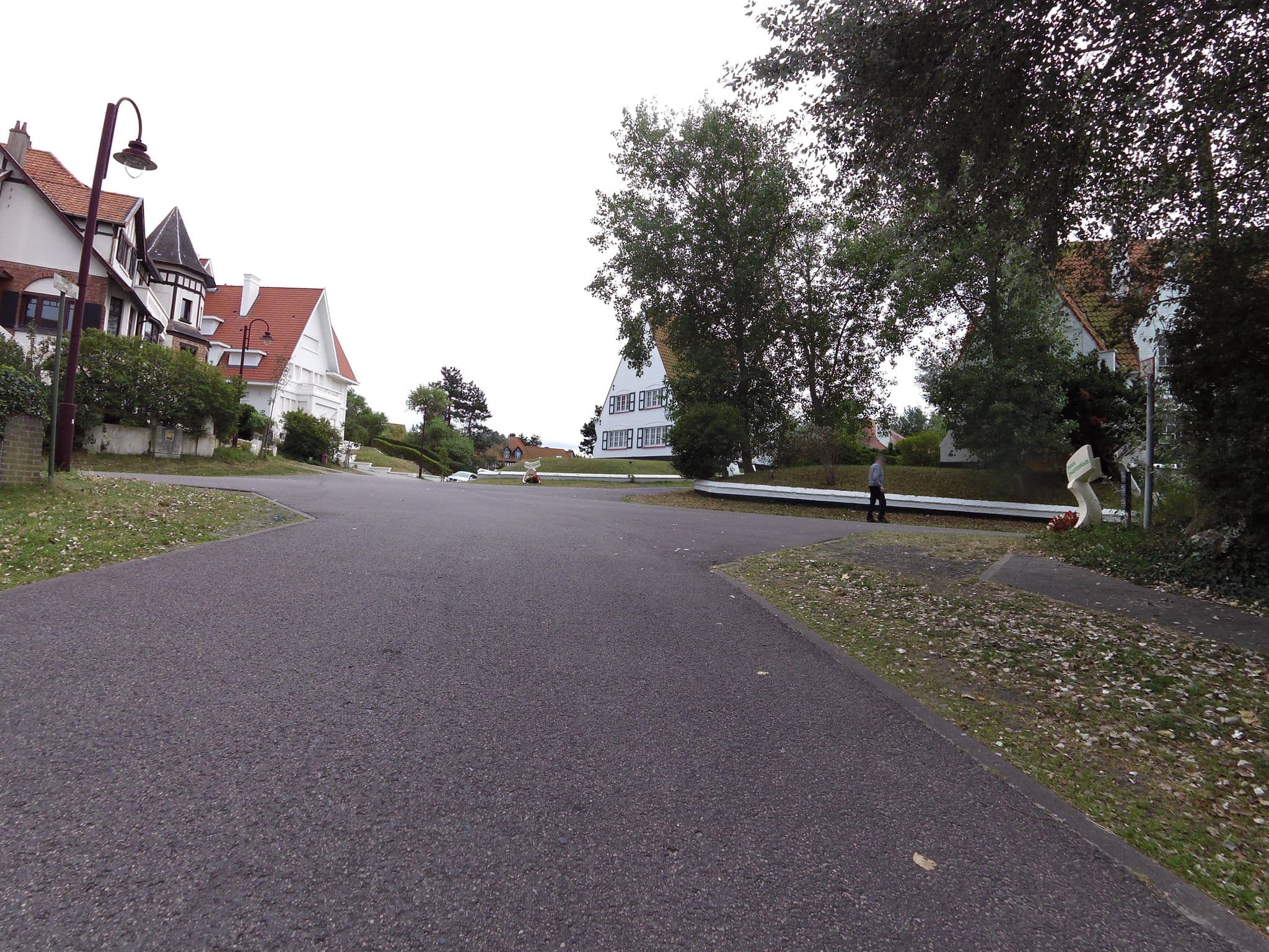 Street view near Villa Aurore, De Haan — © zors1843 (CC BY-SA · Mapillary)