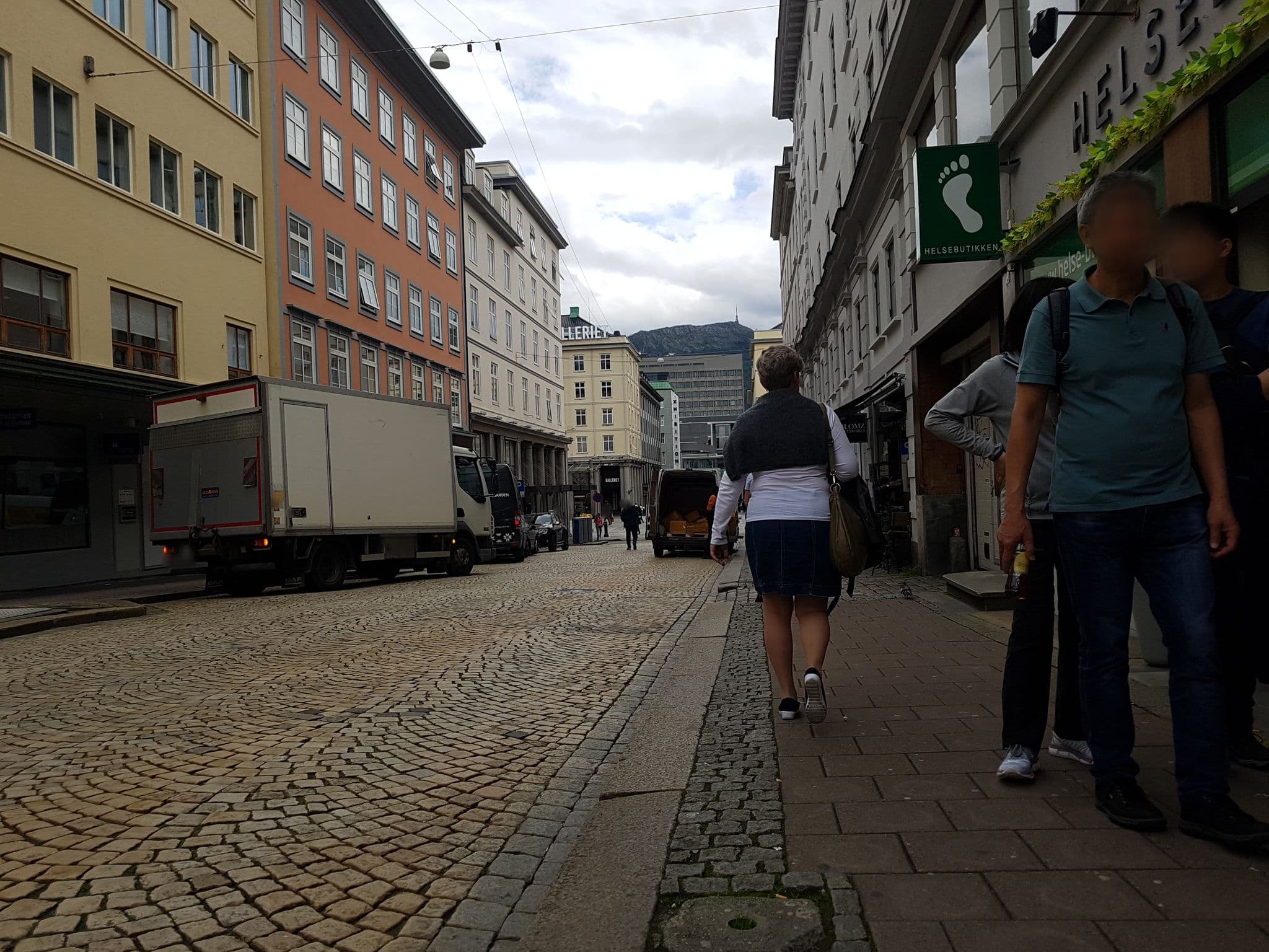Street view near Forenom Serviced Apartments Bergen City, Bergen — © pbb (CC BY-SA · Mapillary)