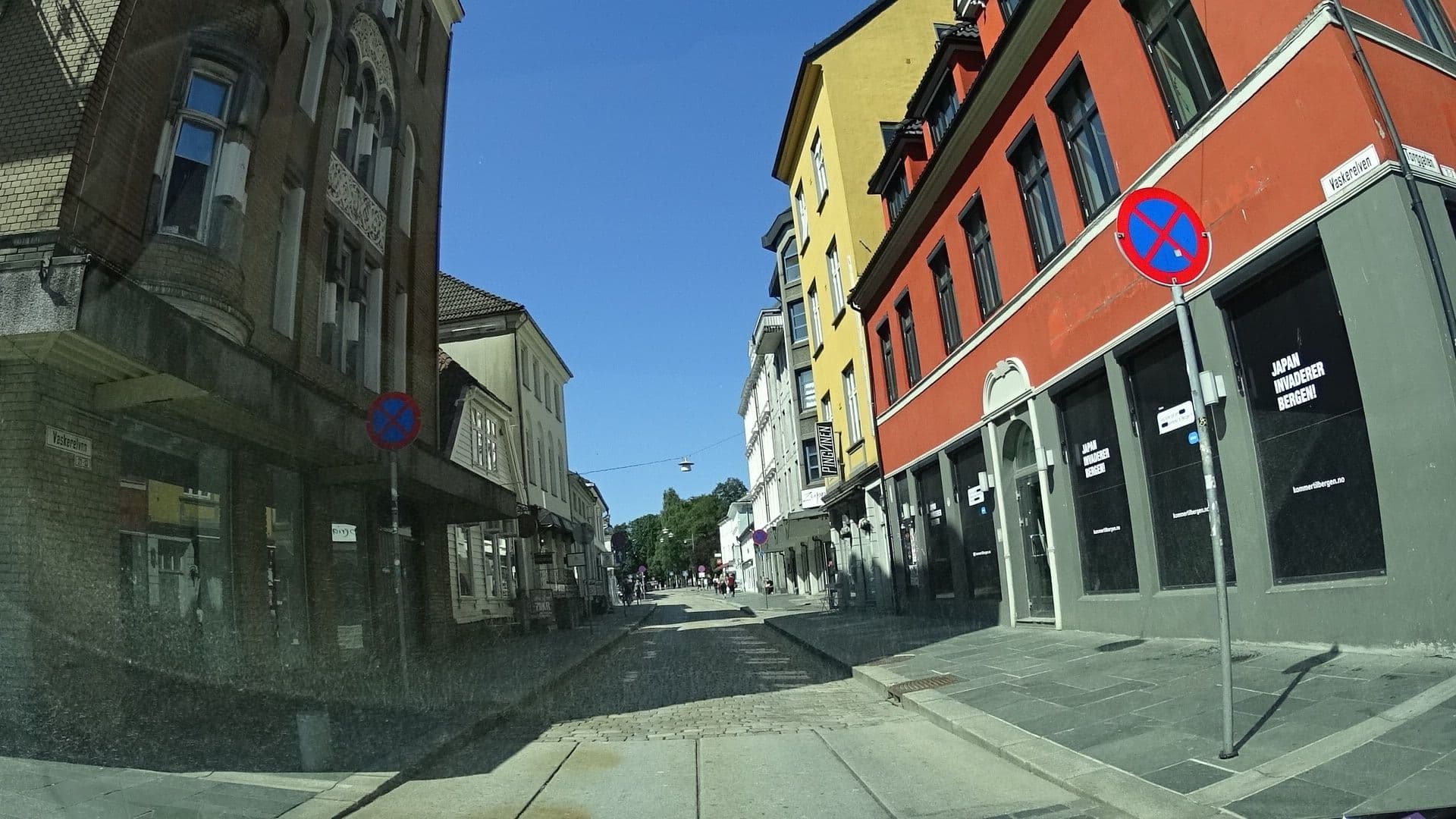 Street view near Bergen, Bergen — © kino (CC BY-SA · Mapillary)