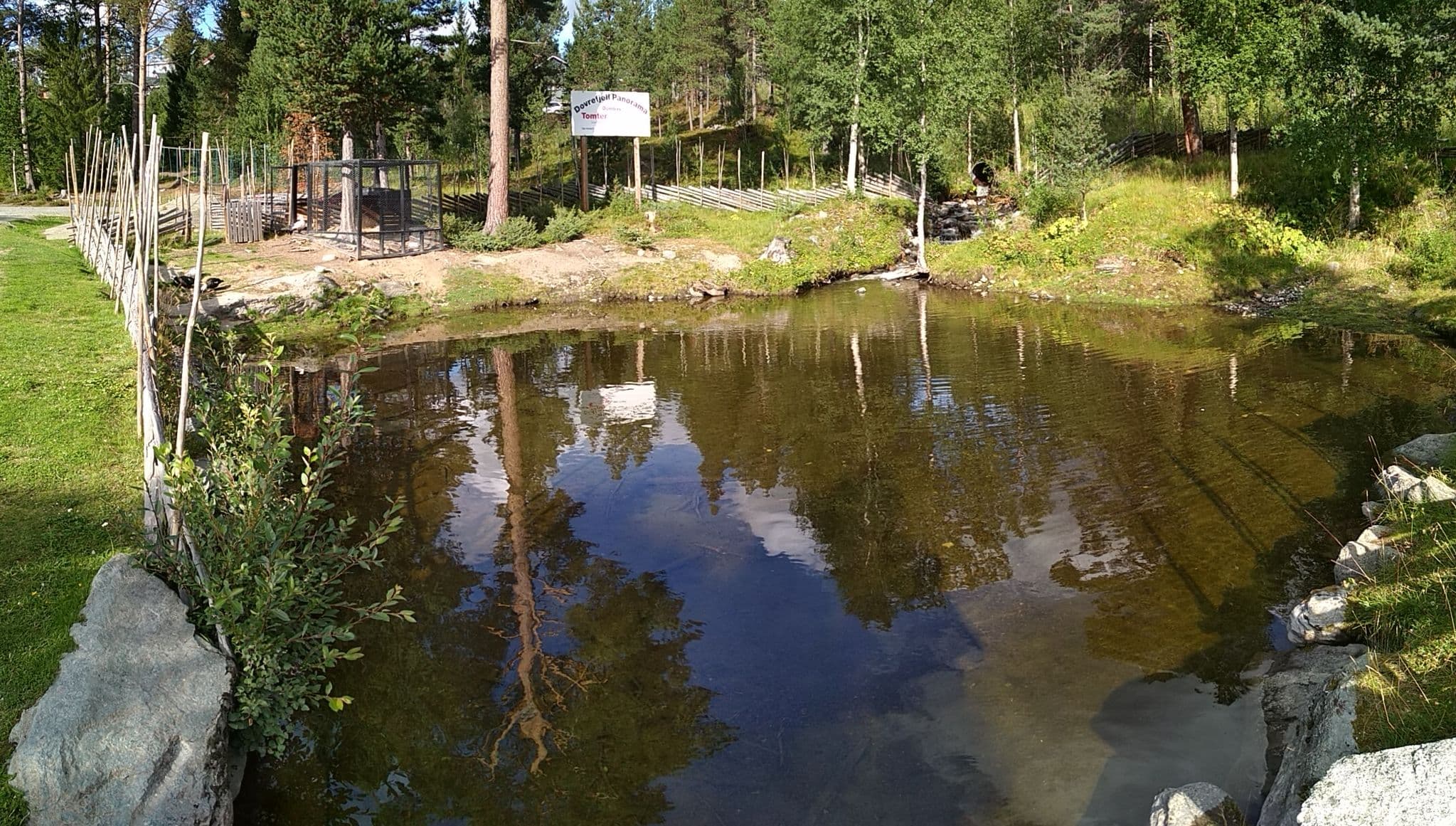 Street view near Trolltun Hotell og Hytter, Dombås — © km2bp (CC BY-SA · Mapillary)