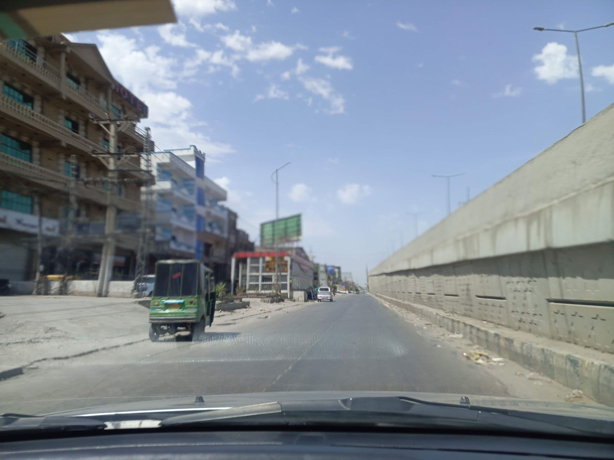 Street view near Mannat hotel, Rawalpindi — © potato12 (CC BY-SA · Mapillary)