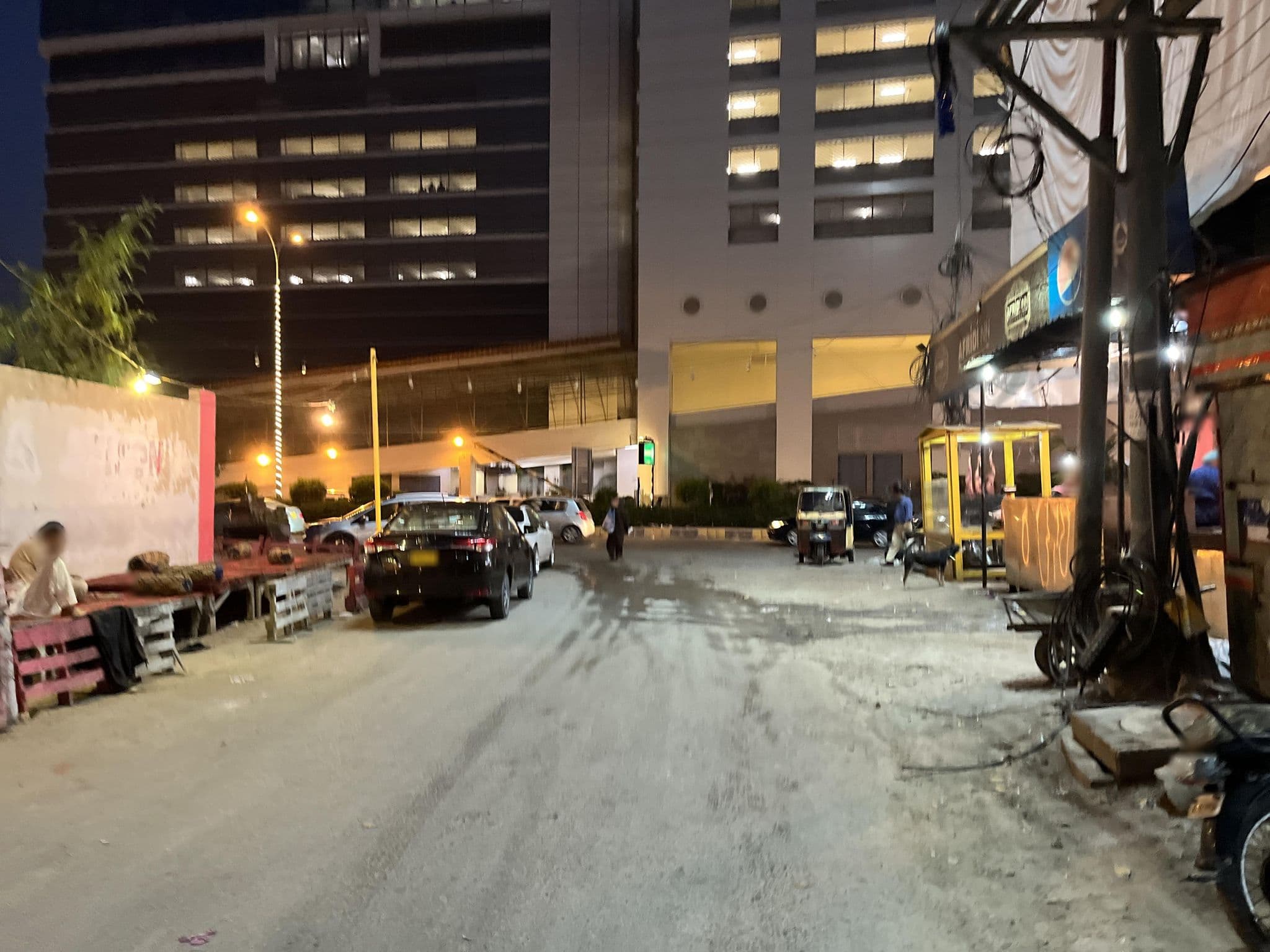 Street view near Hotel Sea view Karachi, Karachi — © housy76 (CC BY-SA · Mapillary)