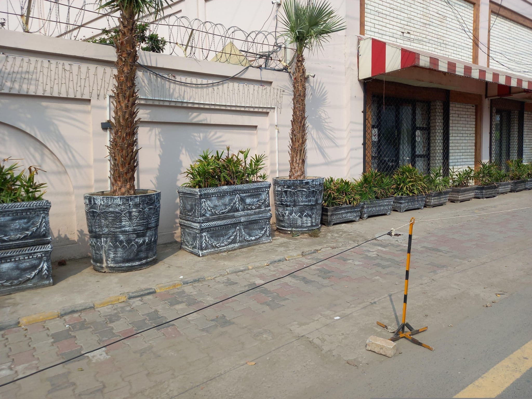 Street view near Ramada by Wyndham, Lahore — © hamzajutt (CC BY-SA · Mapillary)