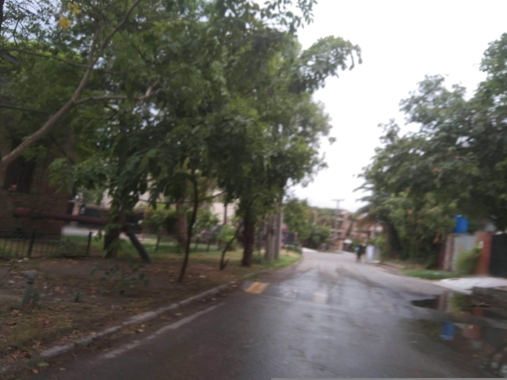 Street view near Uptown 86 Executive Residency (Girls only), Model Town — © alihamza (CC BY-SA · Mapillary)