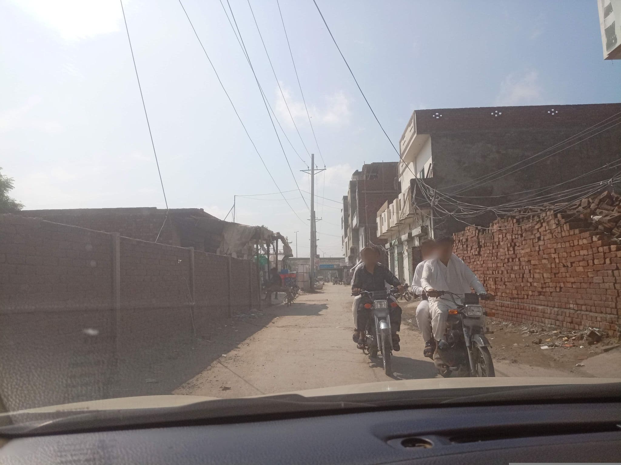 Street view near Stay Inn Hostels, Model Town — © Muhammad_Arsalan (CC BY-SA · Mapillary)