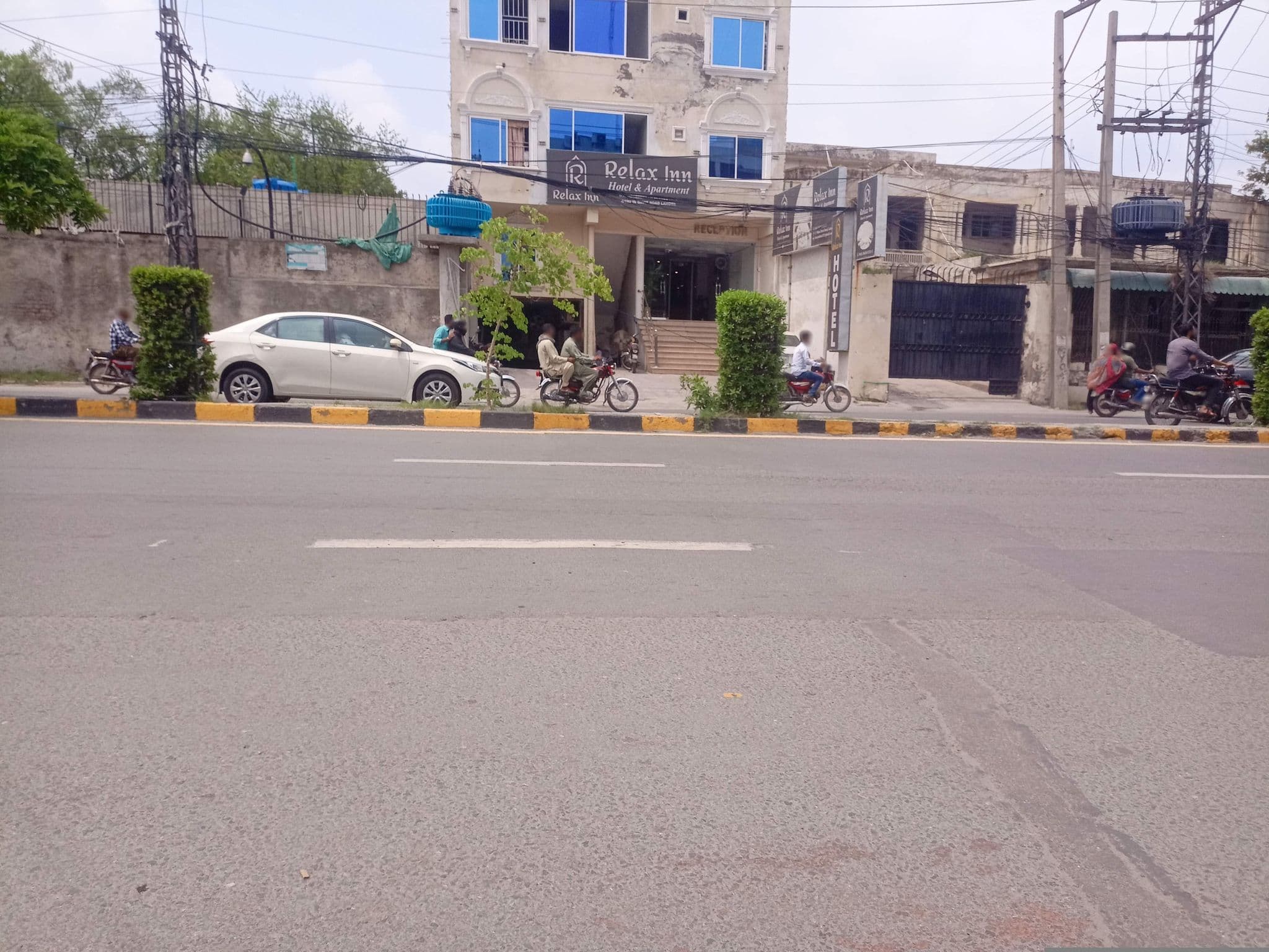 Street view near Rehma Professional Hostel and Apartments., Lahore — © Muhammad_Arsalan (CC BY-SA · Mapillary)