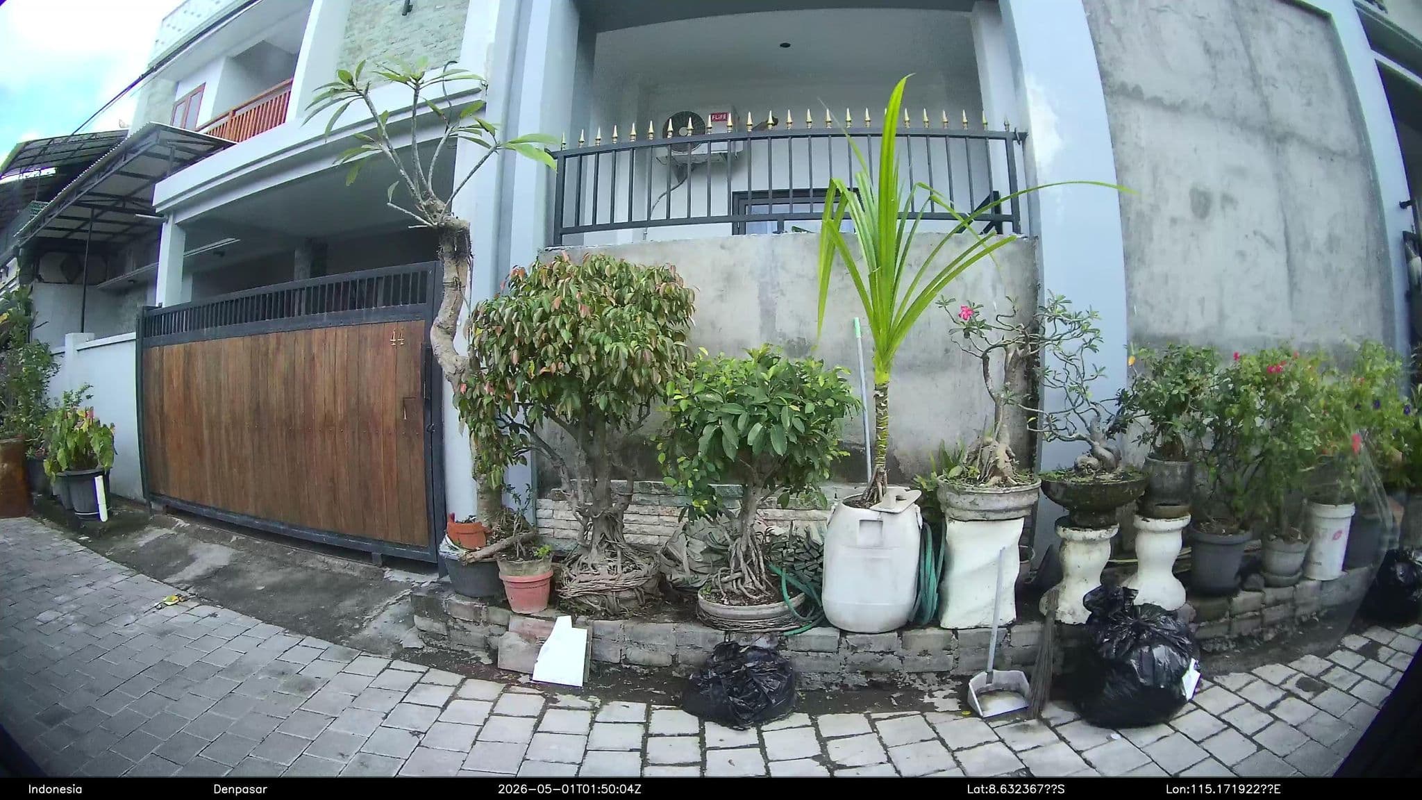 Street view near Hotel Contract Linen LIVING, Dalung — © Kaart---LEFT (CC BY-SA · Mapillary)