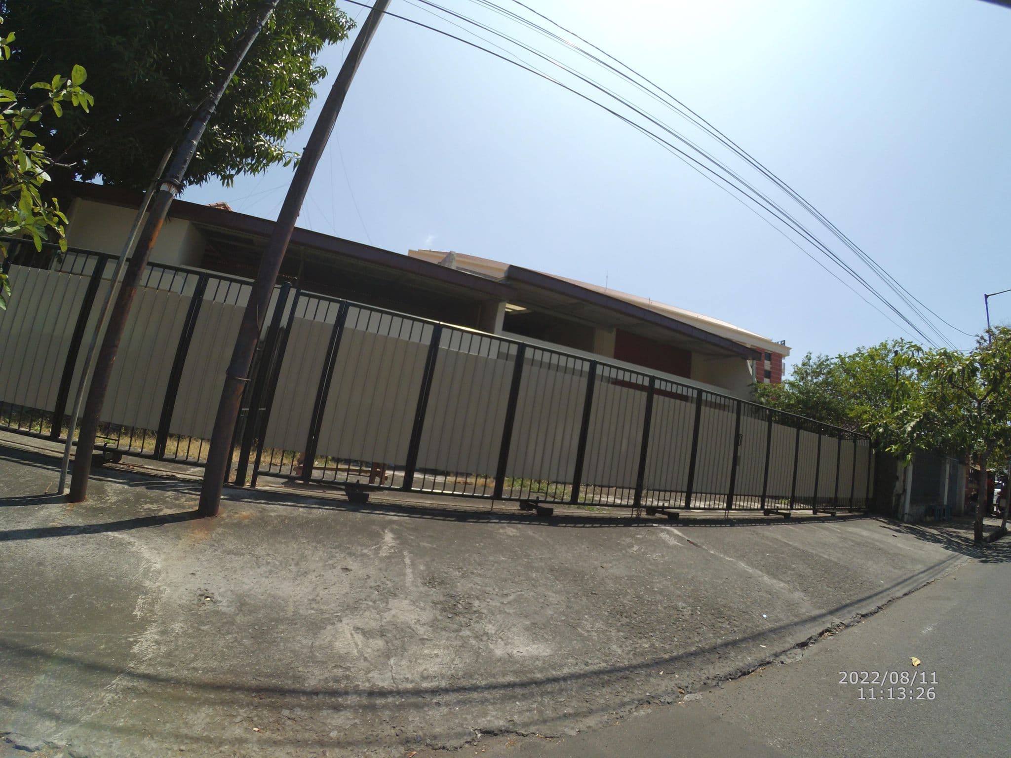 Street view near Chill-Inn near Sby Zoo Syariah, Surabaya — © maphunter_id (CC BY-SA · Mapillary)