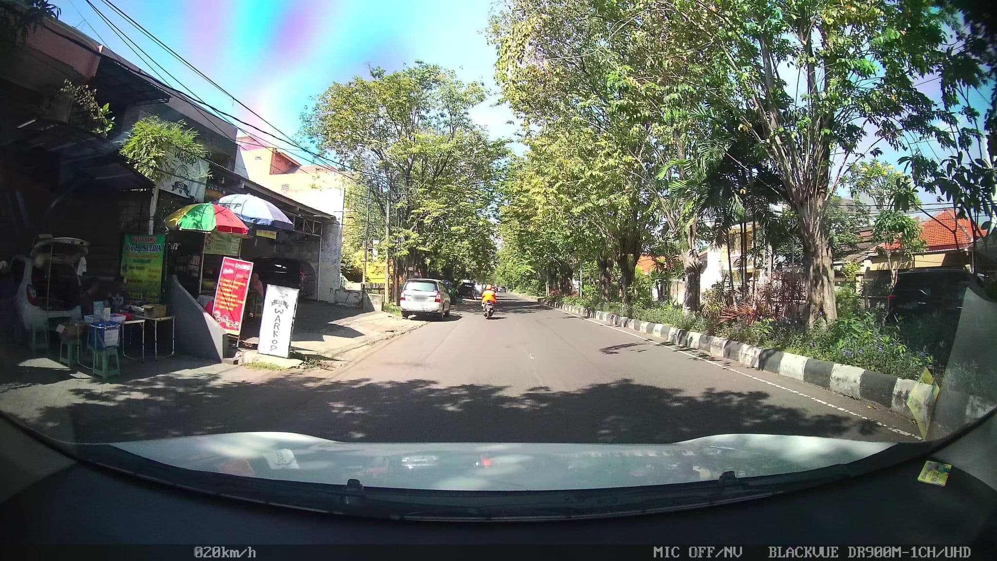 Street view near Hotel O 76 Gayungsari, Gedangan — © kaart_2 (CC BY-SA · Mapillary)