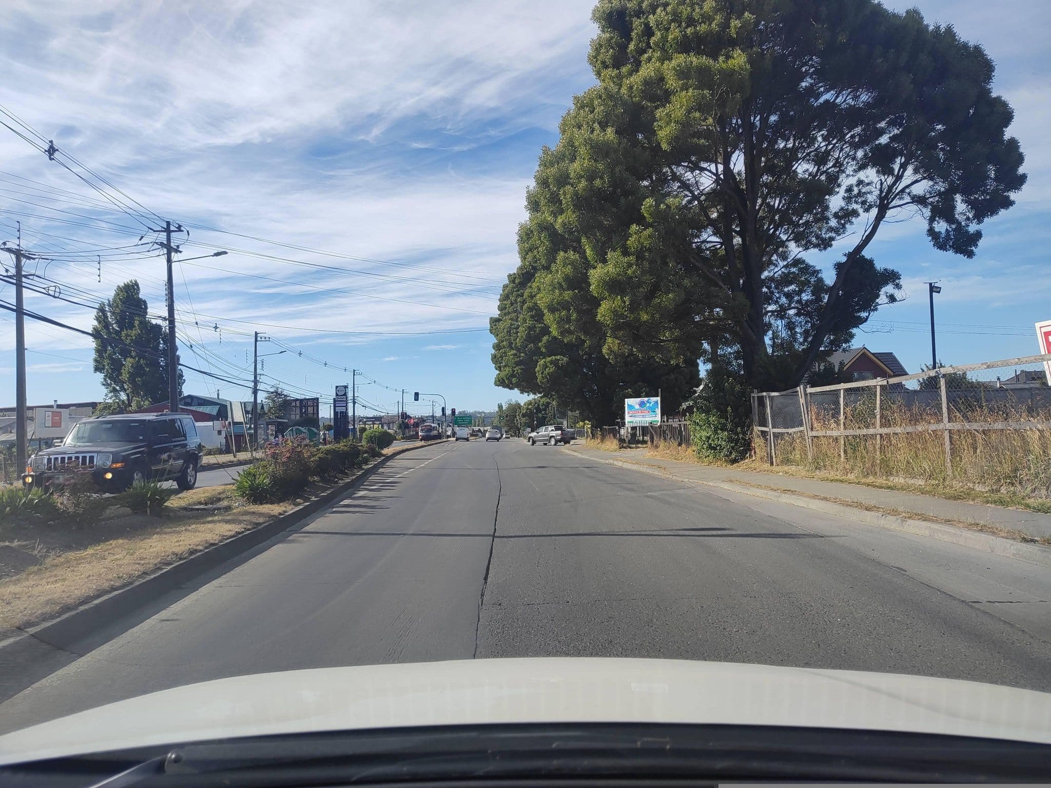 Street view near Hostal, Castro — © andresduhour (CC BY-SA · Mapillary)