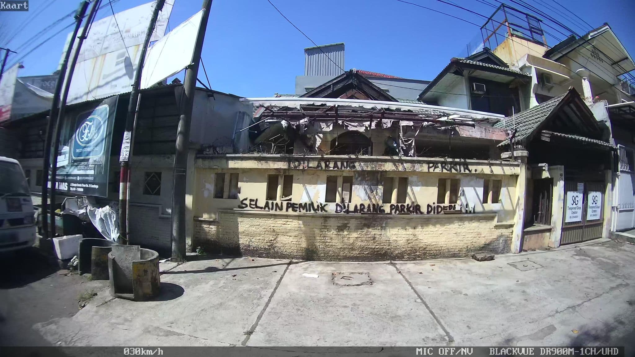 Street view near Kanna Stay, Surabaya — © kaart_2 (CC BY-SA · Mapillary)